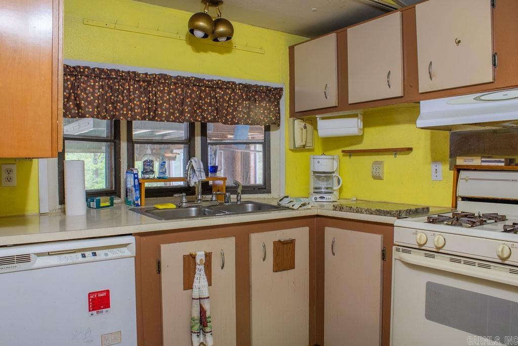 522 Polk Road 56  Mena, AR