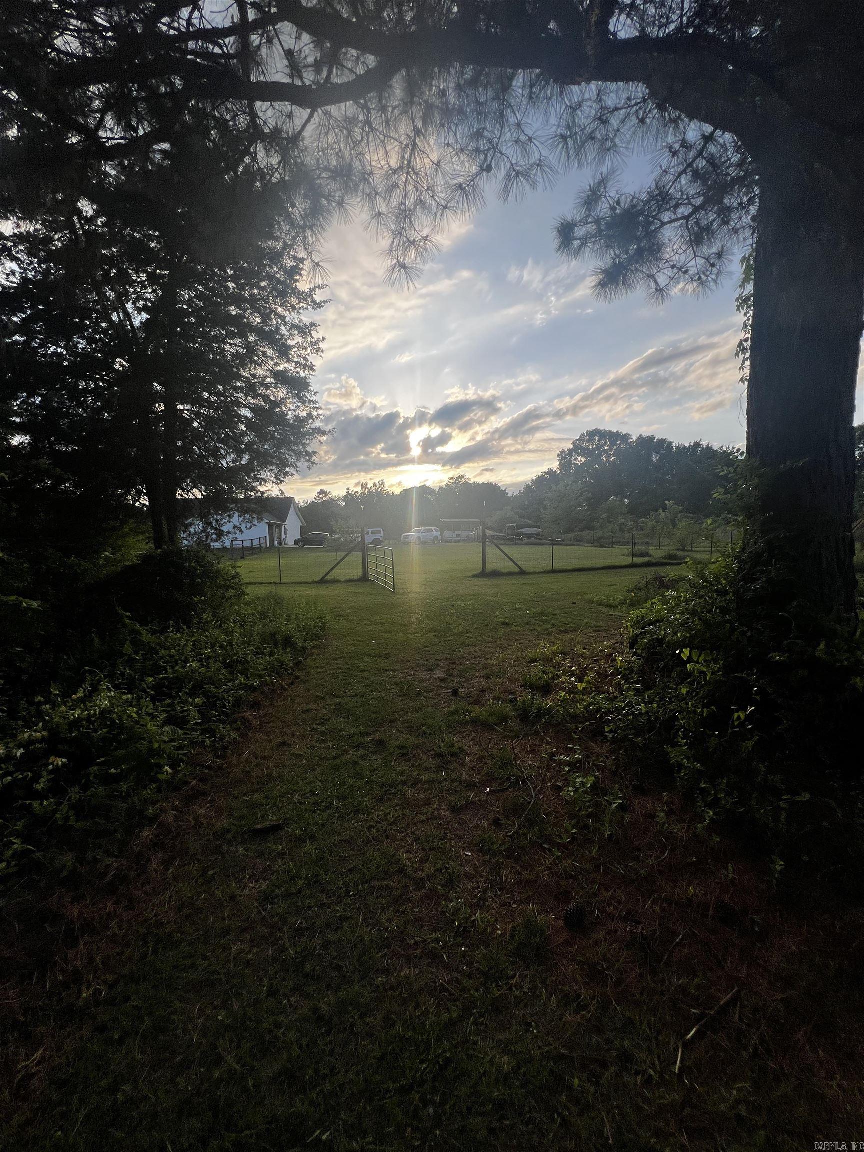 48 Piney  Bigelow, AR