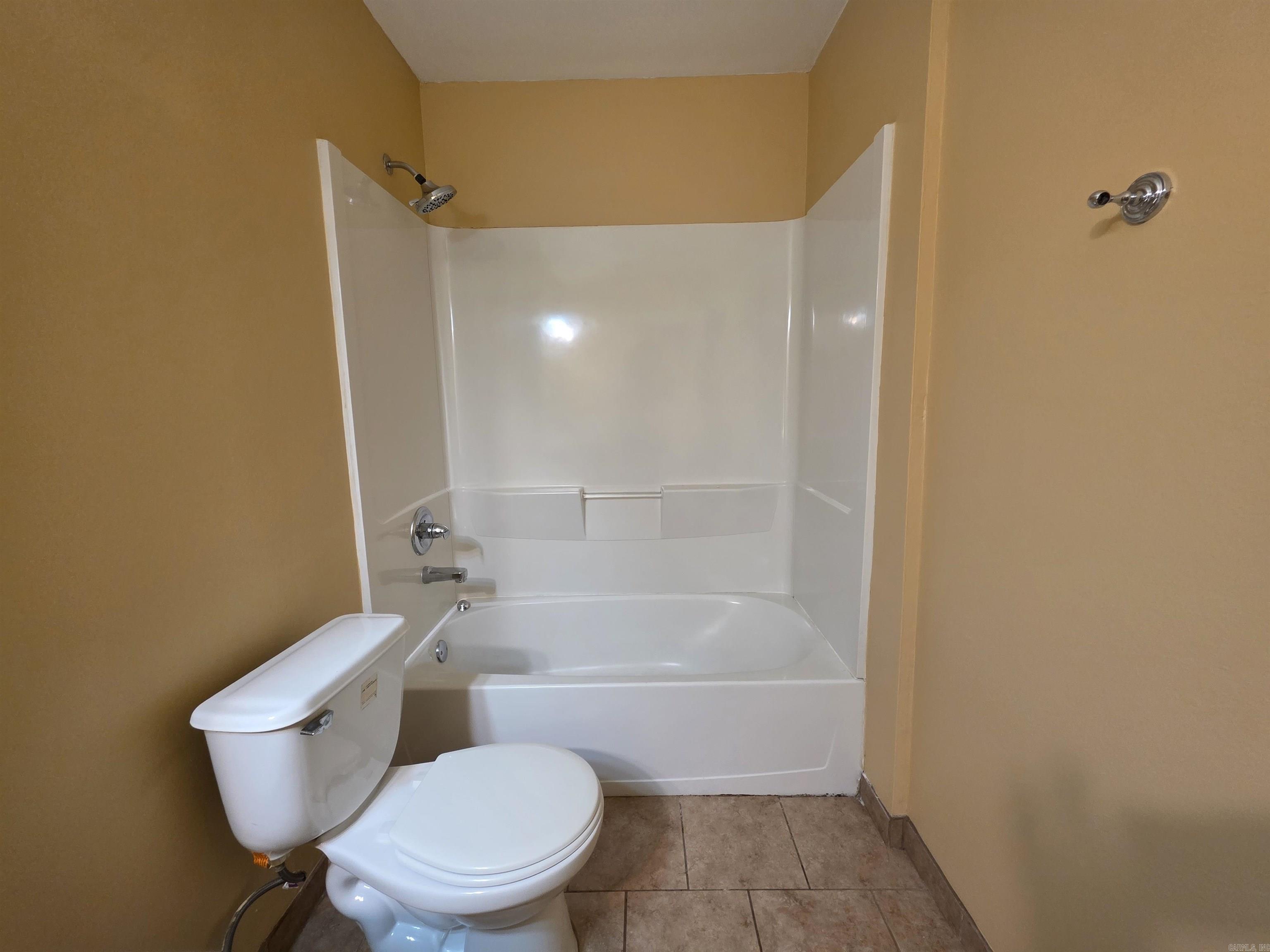 2610 S Izard  Little Rock, AR