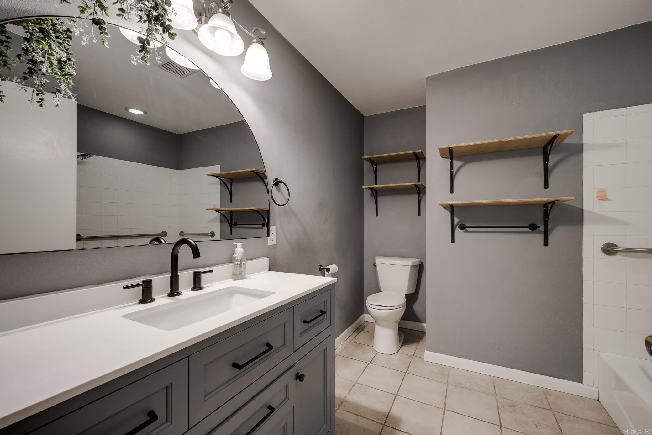 4400 Arlington  North Little Rock, AR