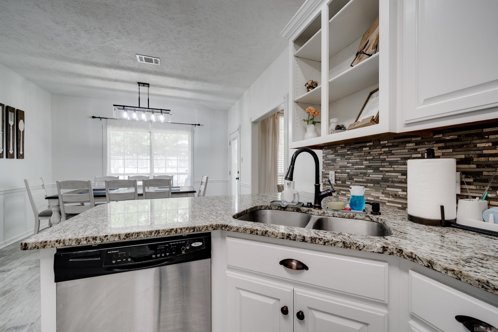 39 Linda  Greenbrier, AR