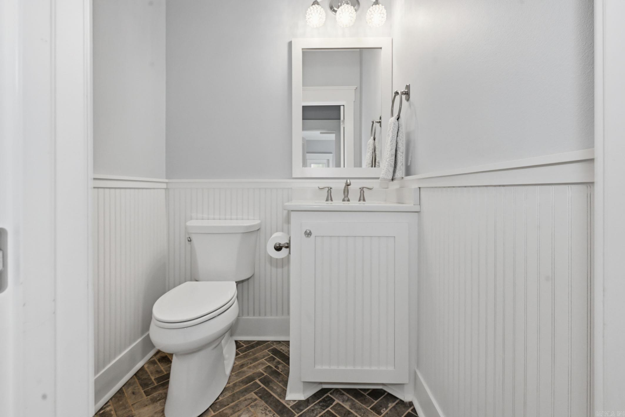 4051 Harrison  Benton, AR