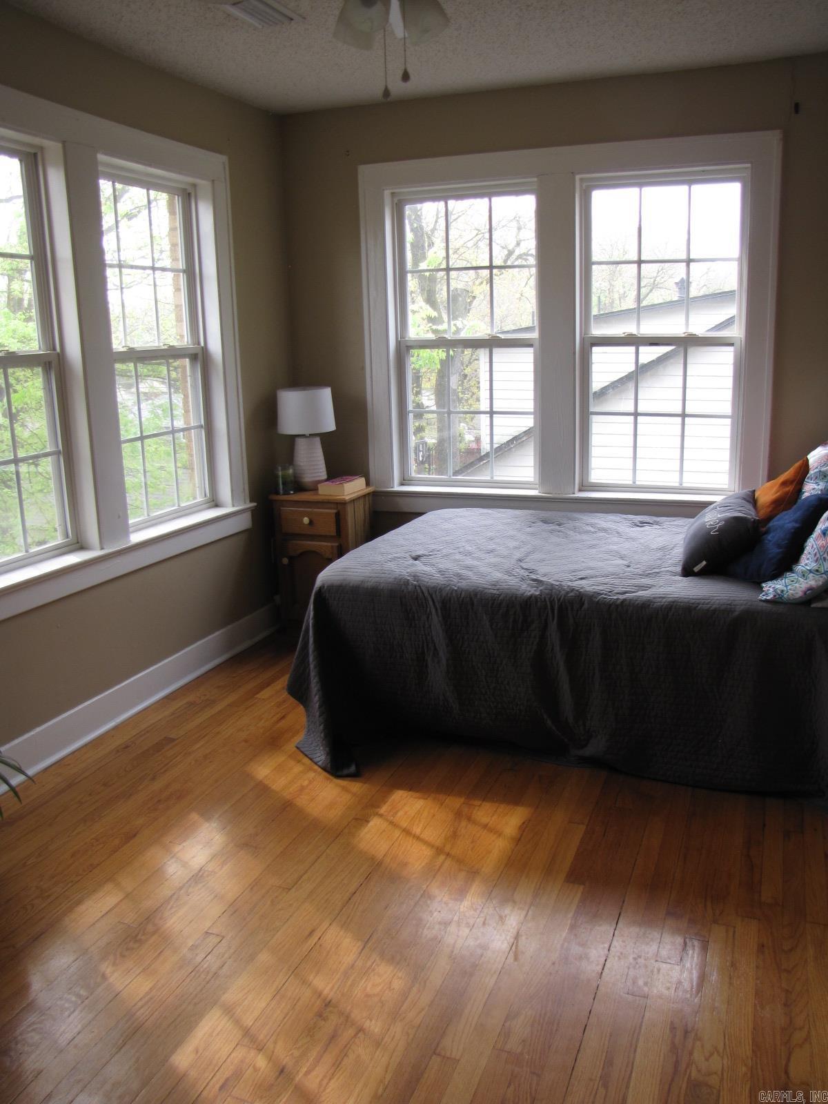 1807 Fair Park Blvd  Little Rock, AR