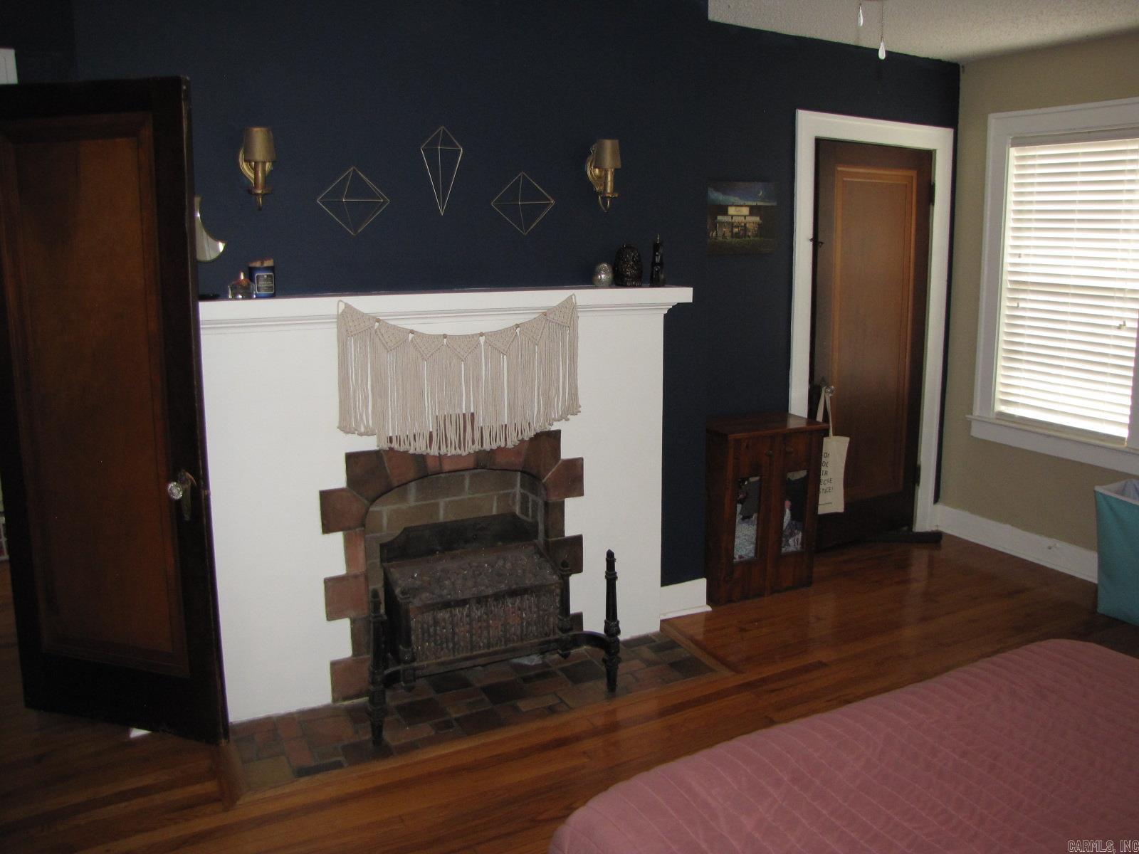 1807 Fair Park Blvd  Little Rock, AR