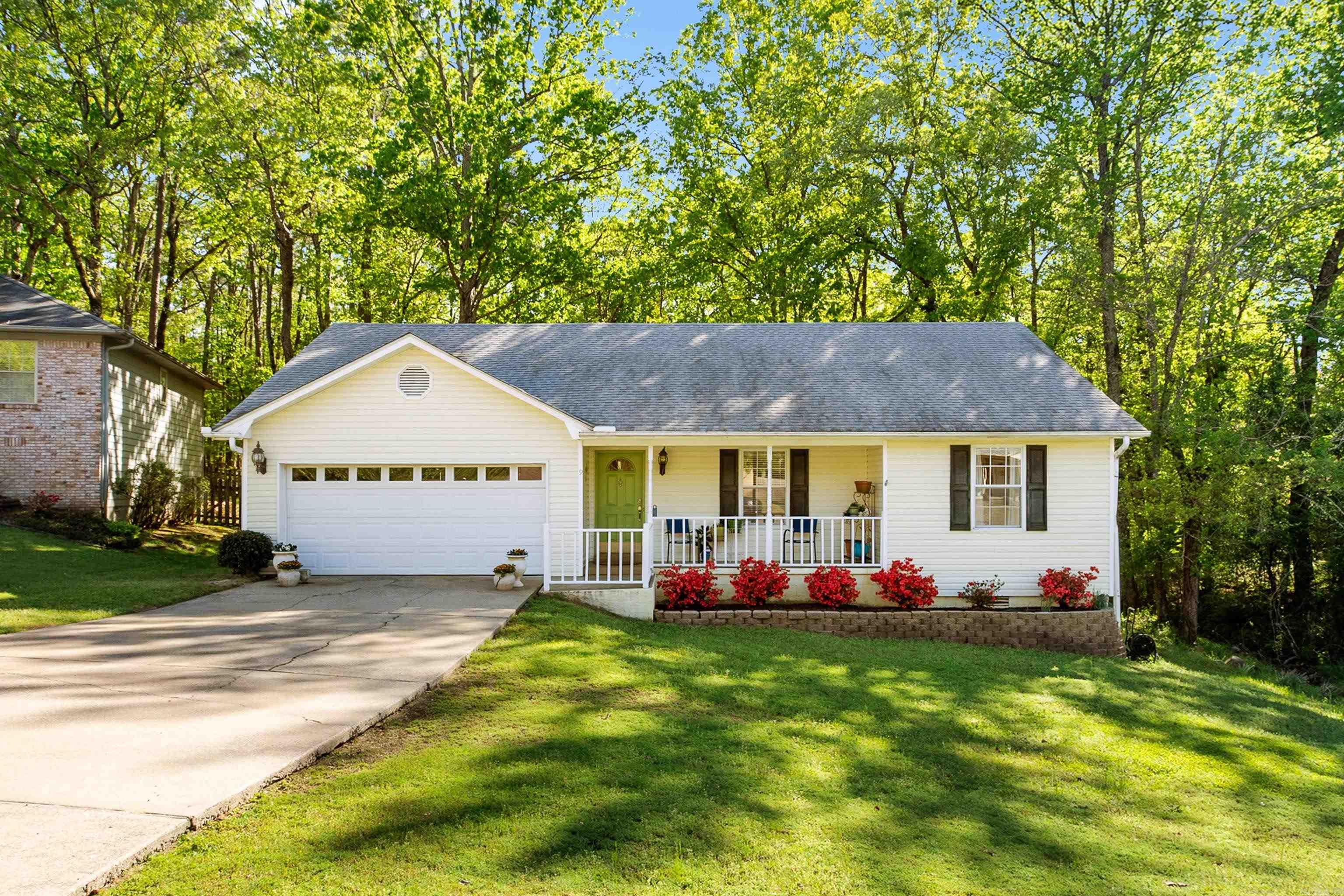 9 Honey Locust  Little Rock, AR