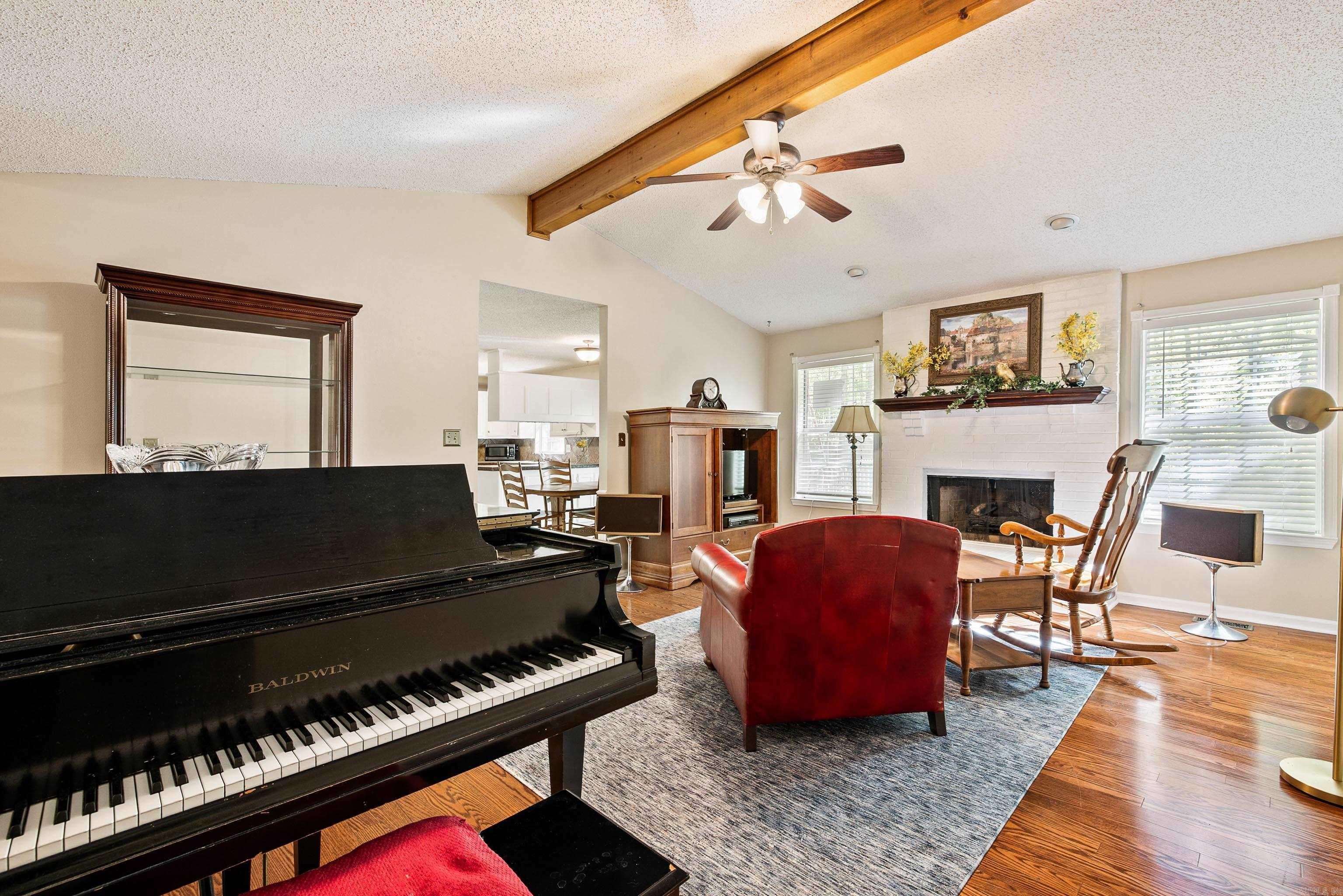 9 Honey Locust  Little Rock, AR