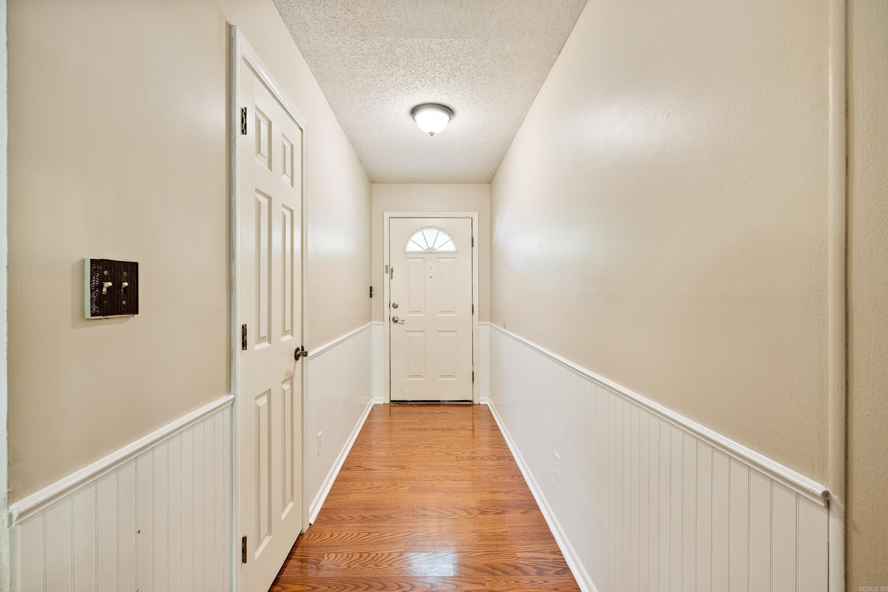 9 Honey Locust  Little Rock, AR