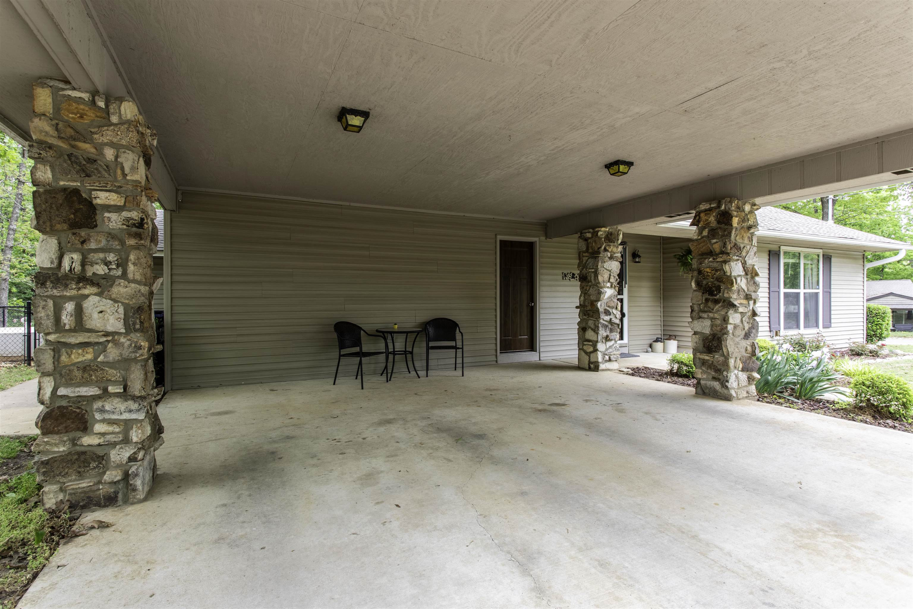 23 Winnebago Cir Cherokee Village, AR 72529