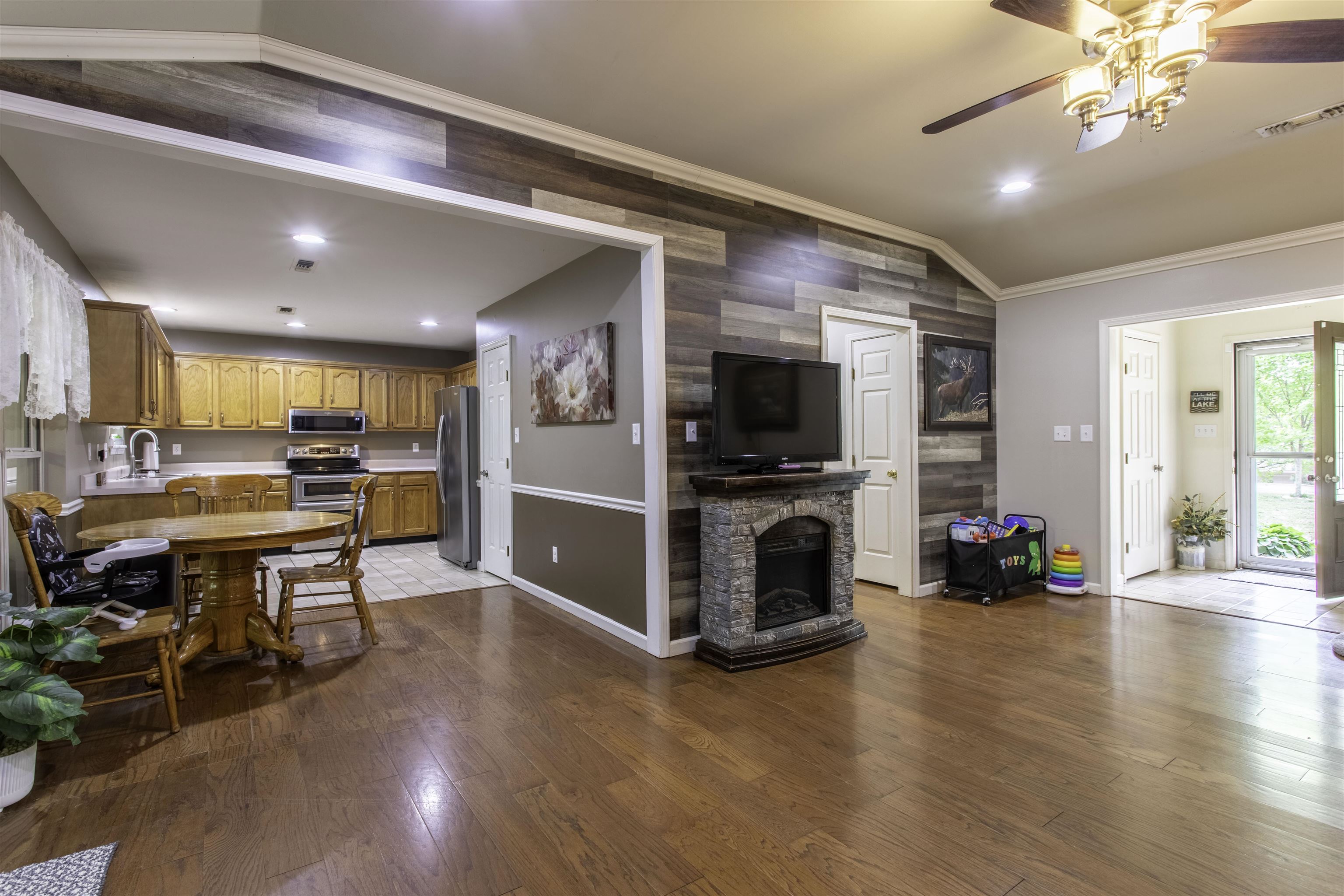 23 Winnebago Cir Cherokee Village, AR 72529