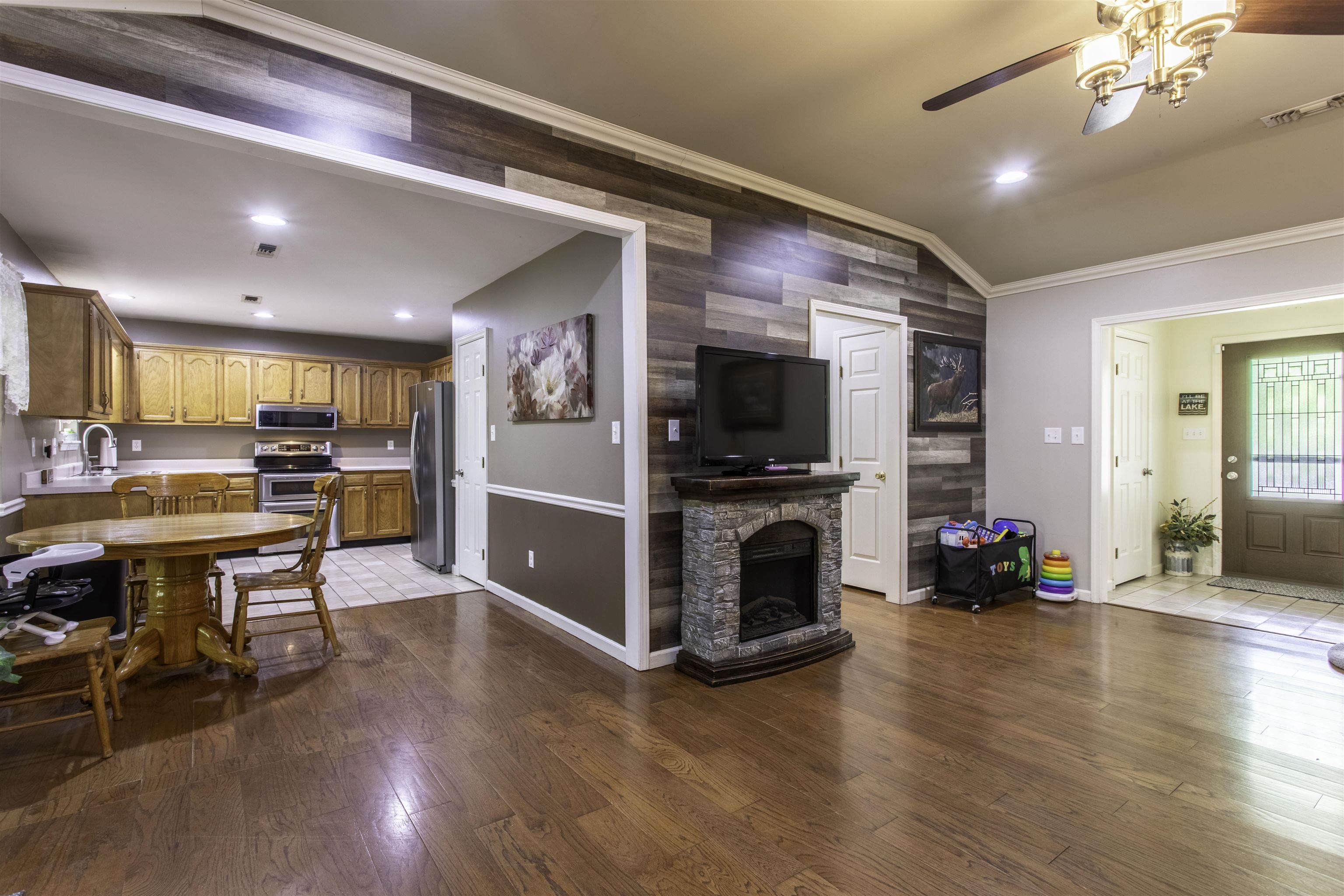 23 Winnebago Cir Cherokee Village, AR 72529