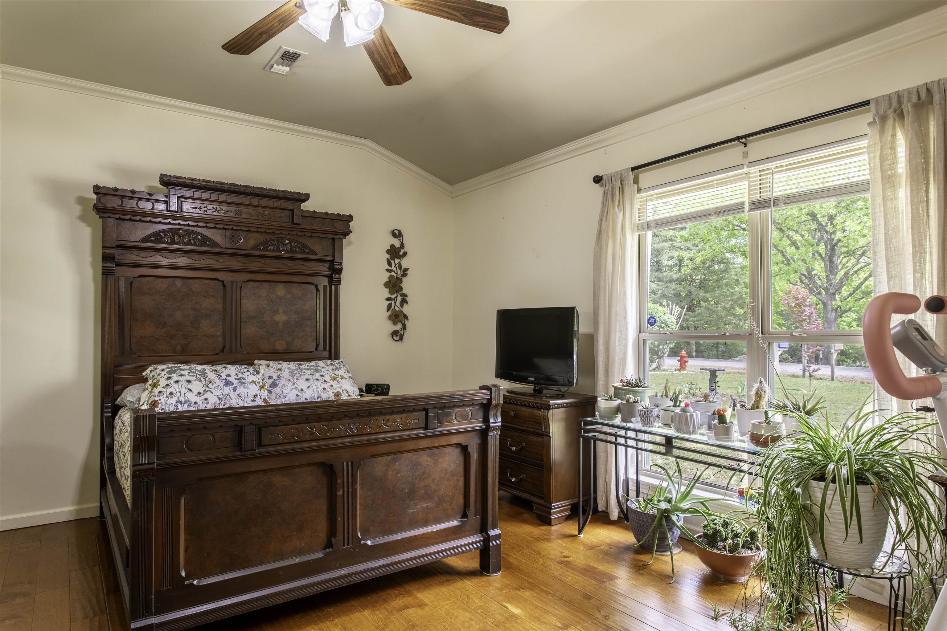 23 Winnebago Cir Cherokee Village, AR 72529