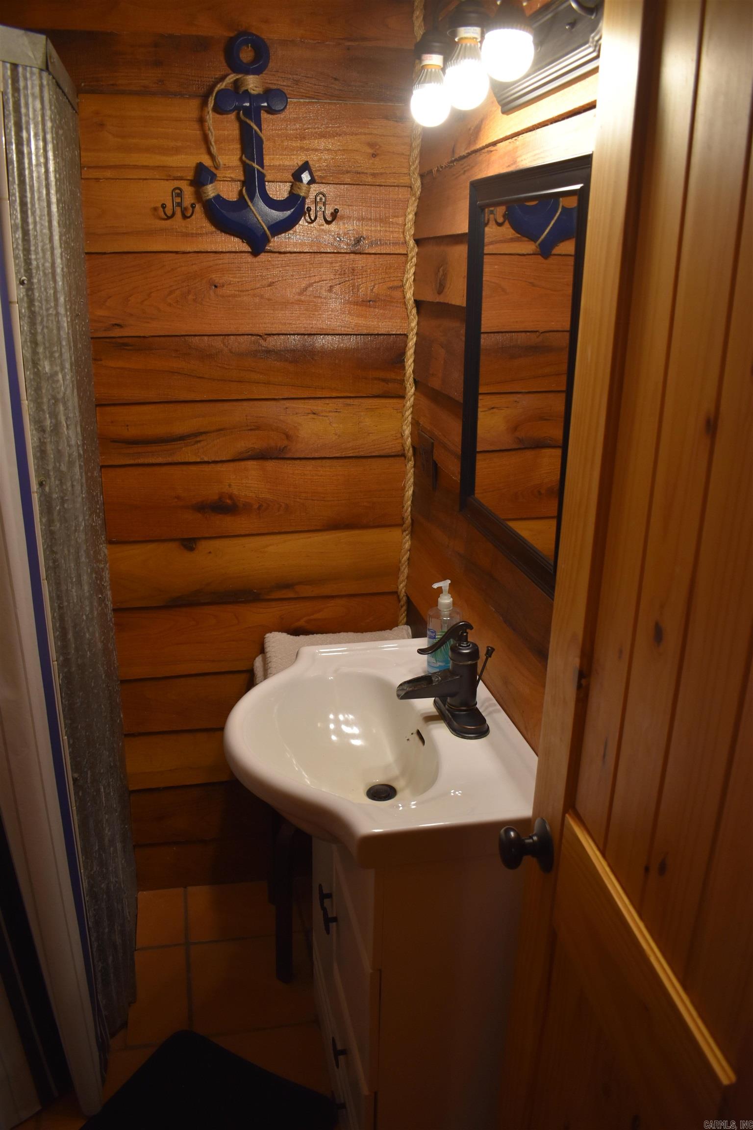 5285 Centerpoint Road  Waldron, AR