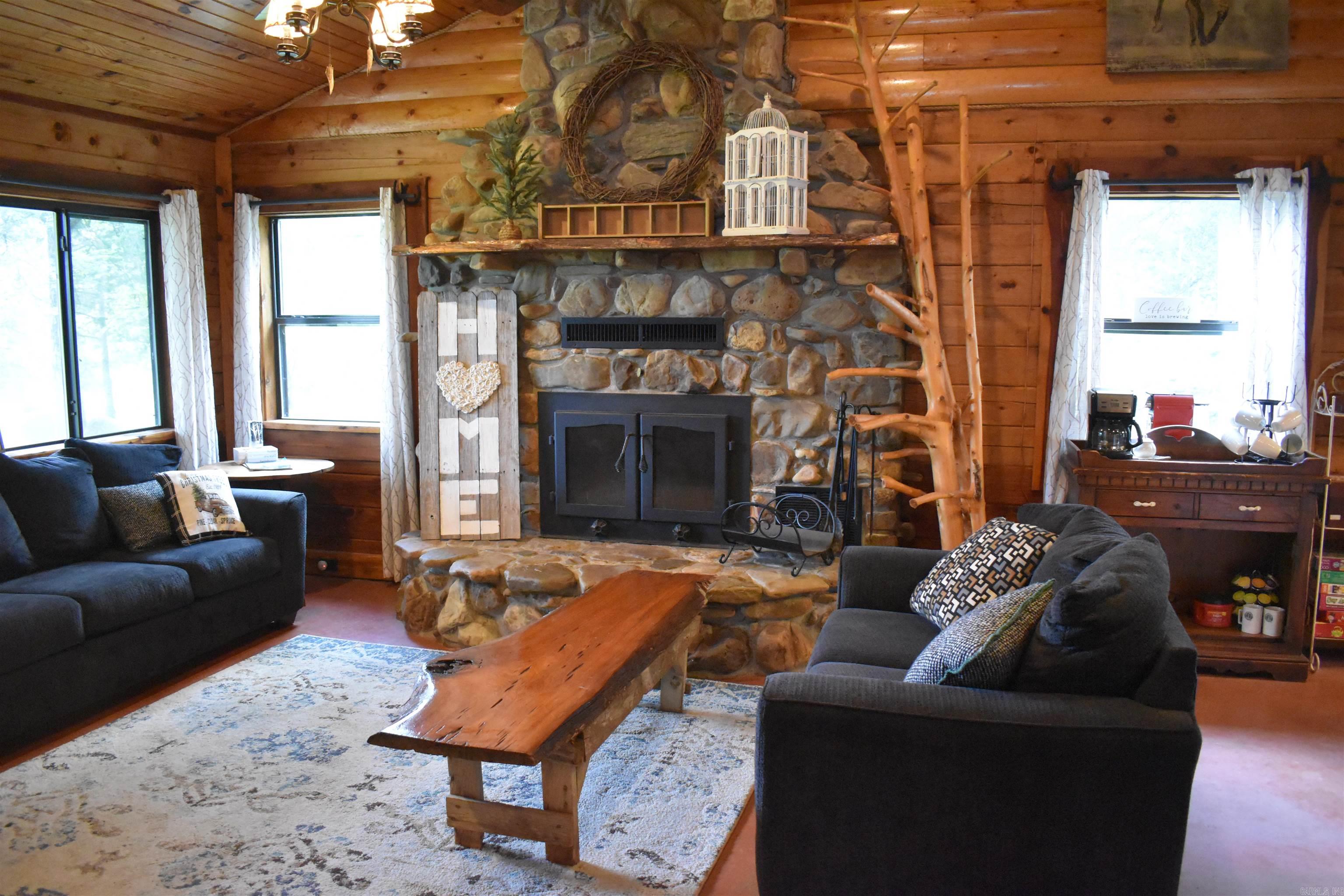 5285 Centerpoint Road  Waldron, AR