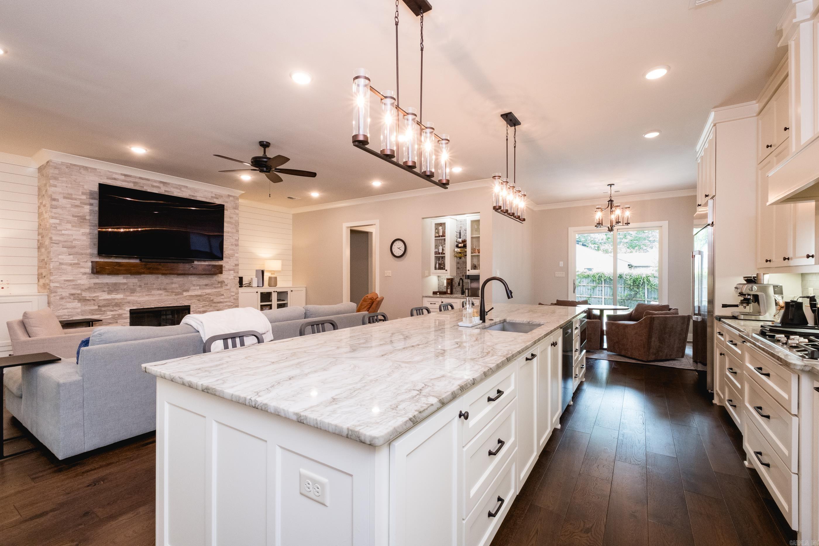 6401 Kenwood  Little Rock, AR