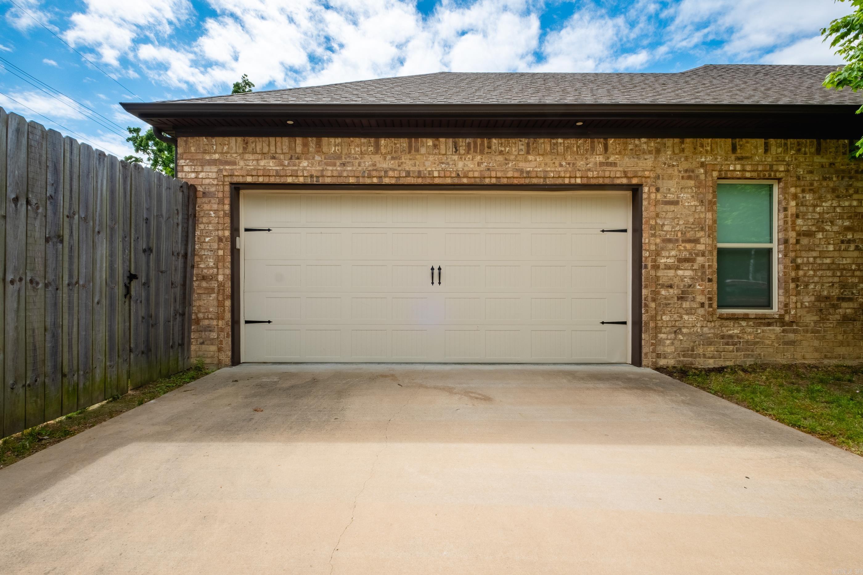 6401 Kenwood  Little Rock, AR