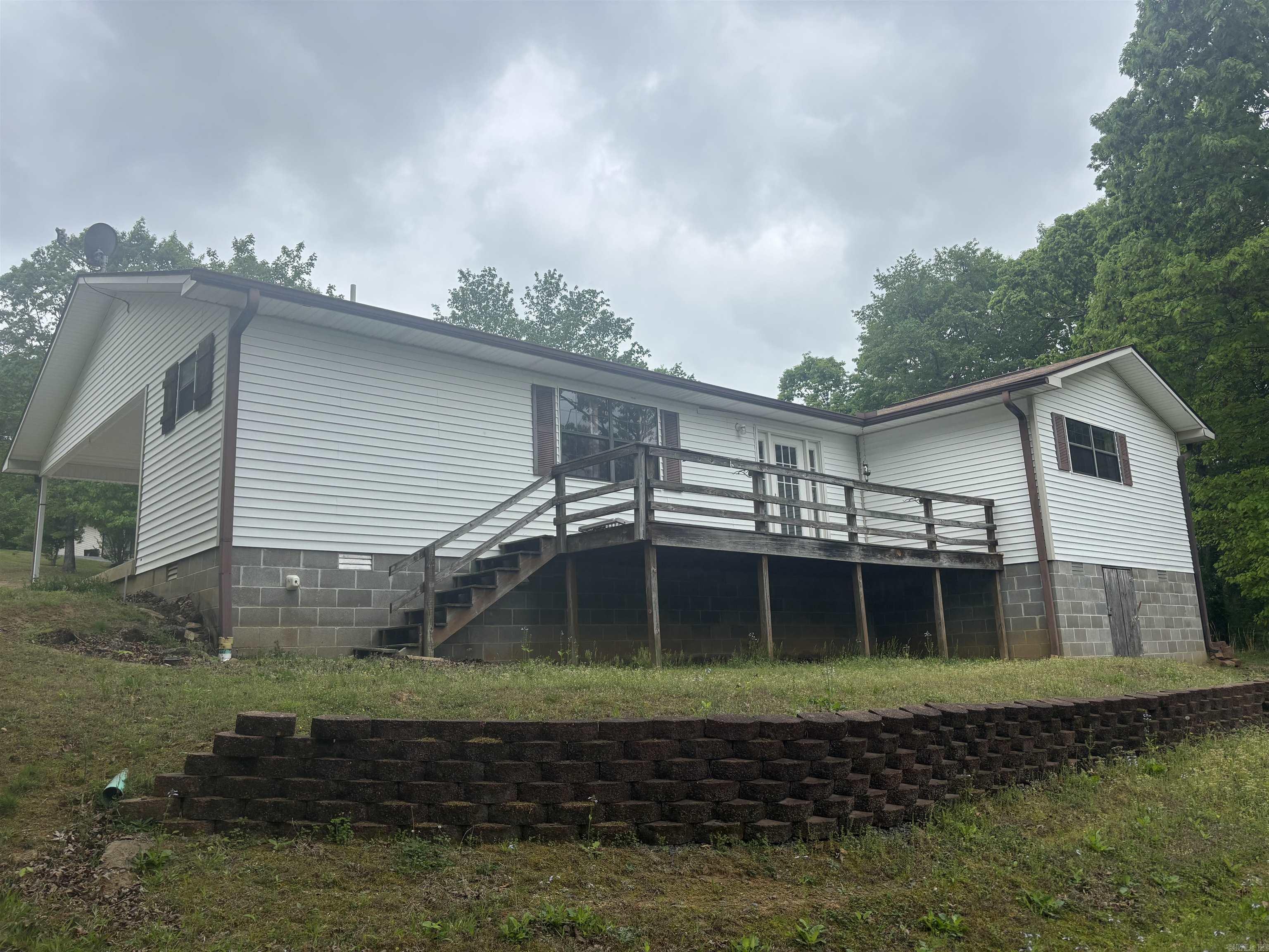 358 Radio Road  Clinton, AR