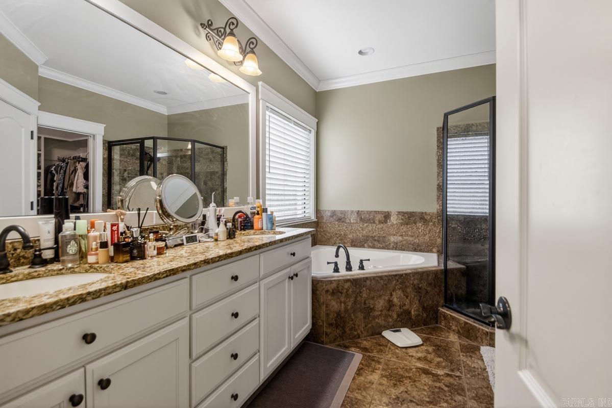 13808 Foxfield  Little Rock, AR