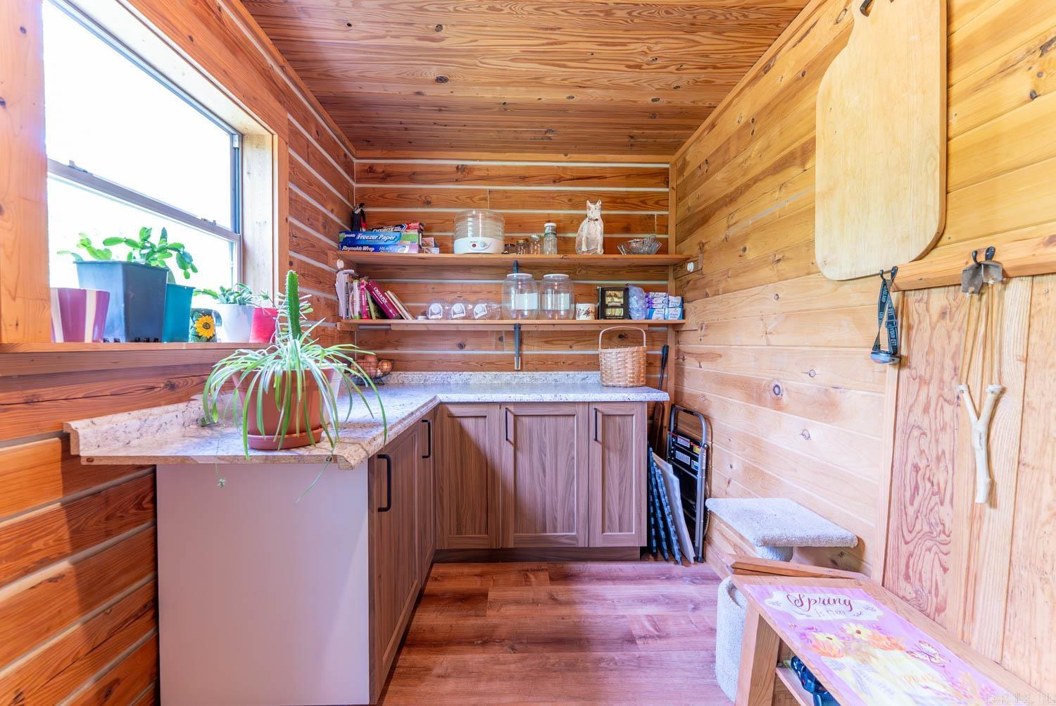 3804 MC 6074 Road  Flippin, AR