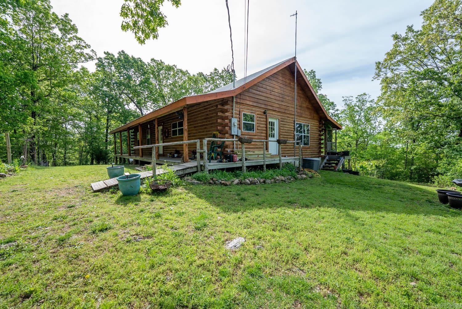 3804 MC 6074 Road  Flippin, AR