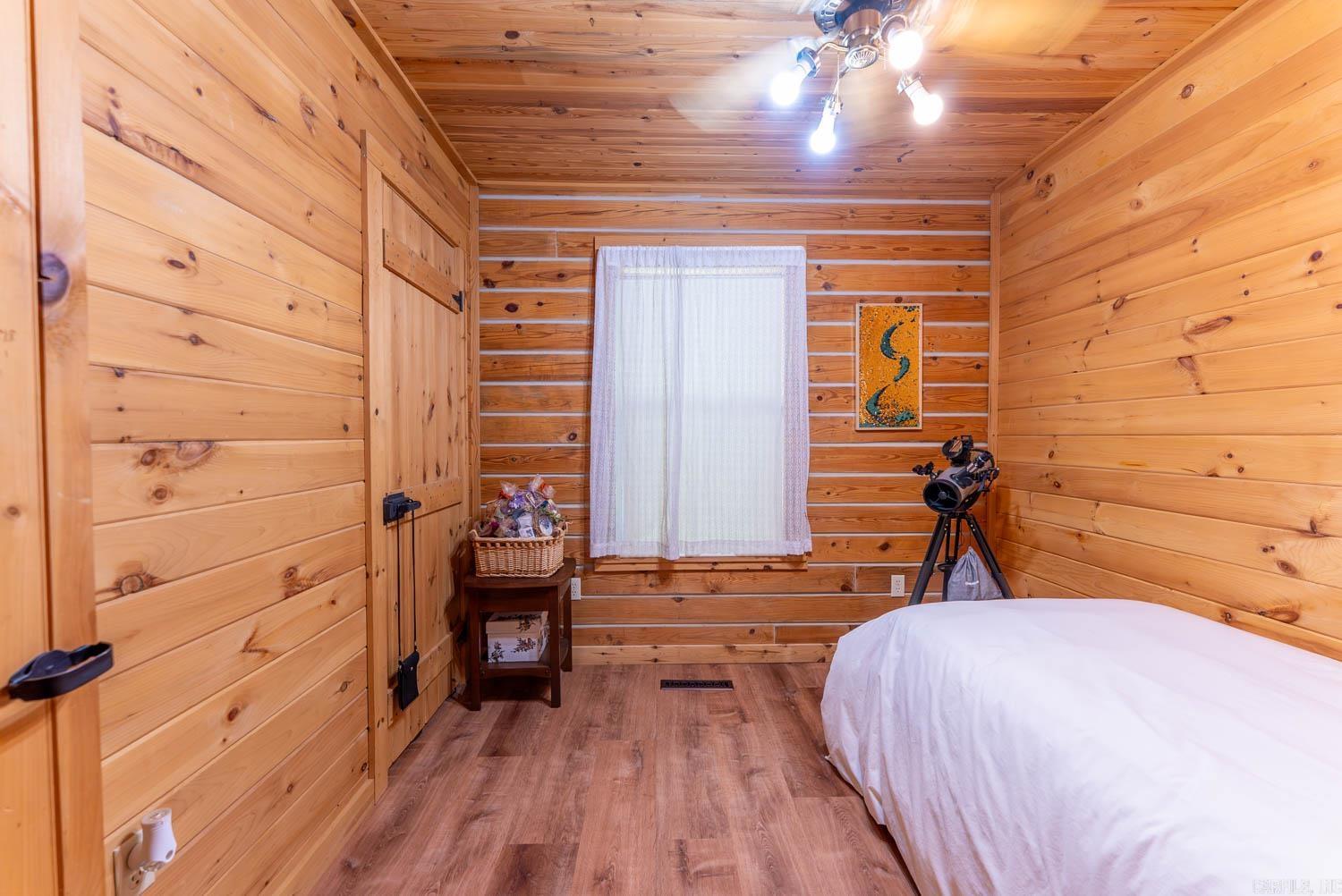 3804 MC 6074 Road  Flippin, AR