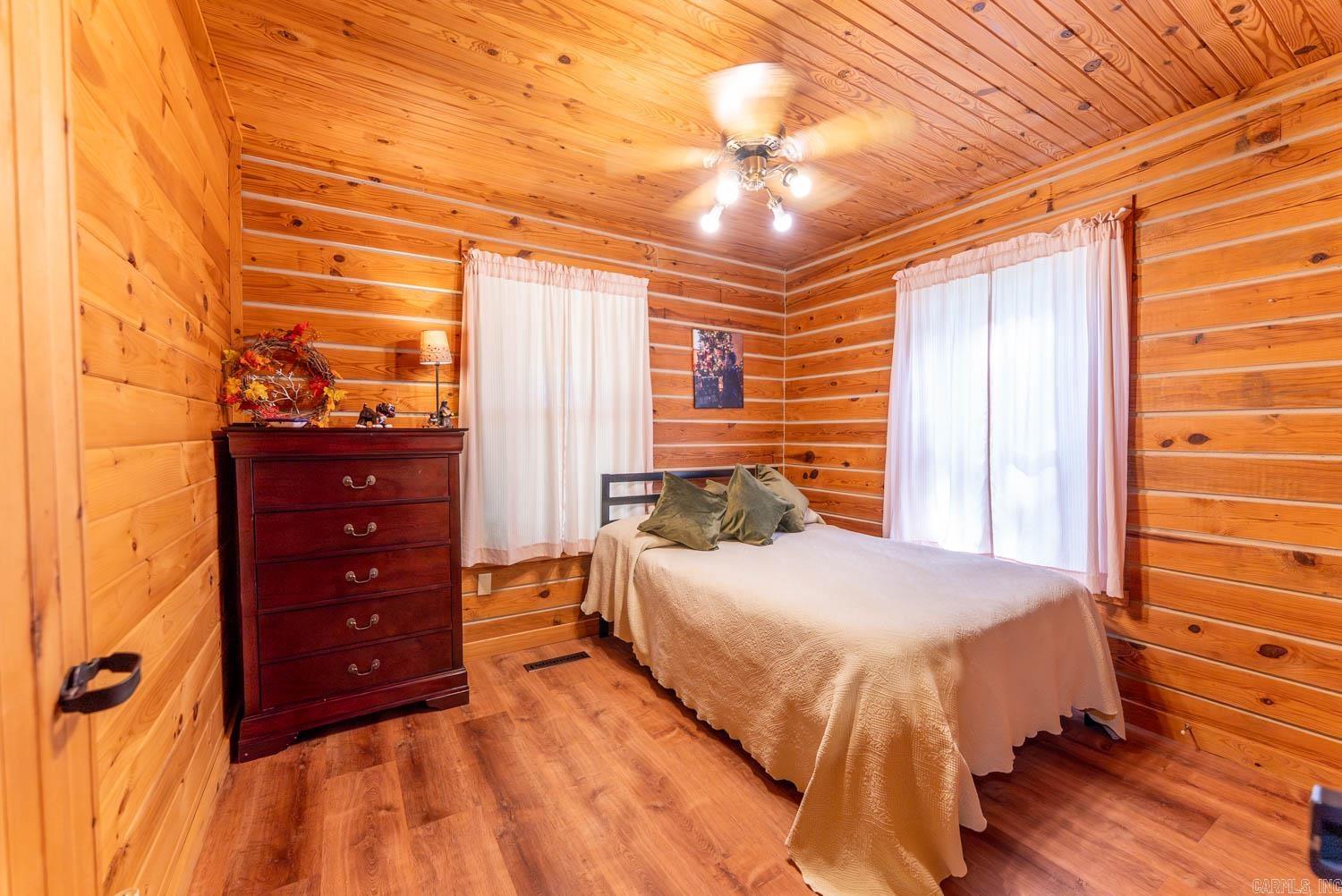 3804 MC 6074 Road  Flippin, AR