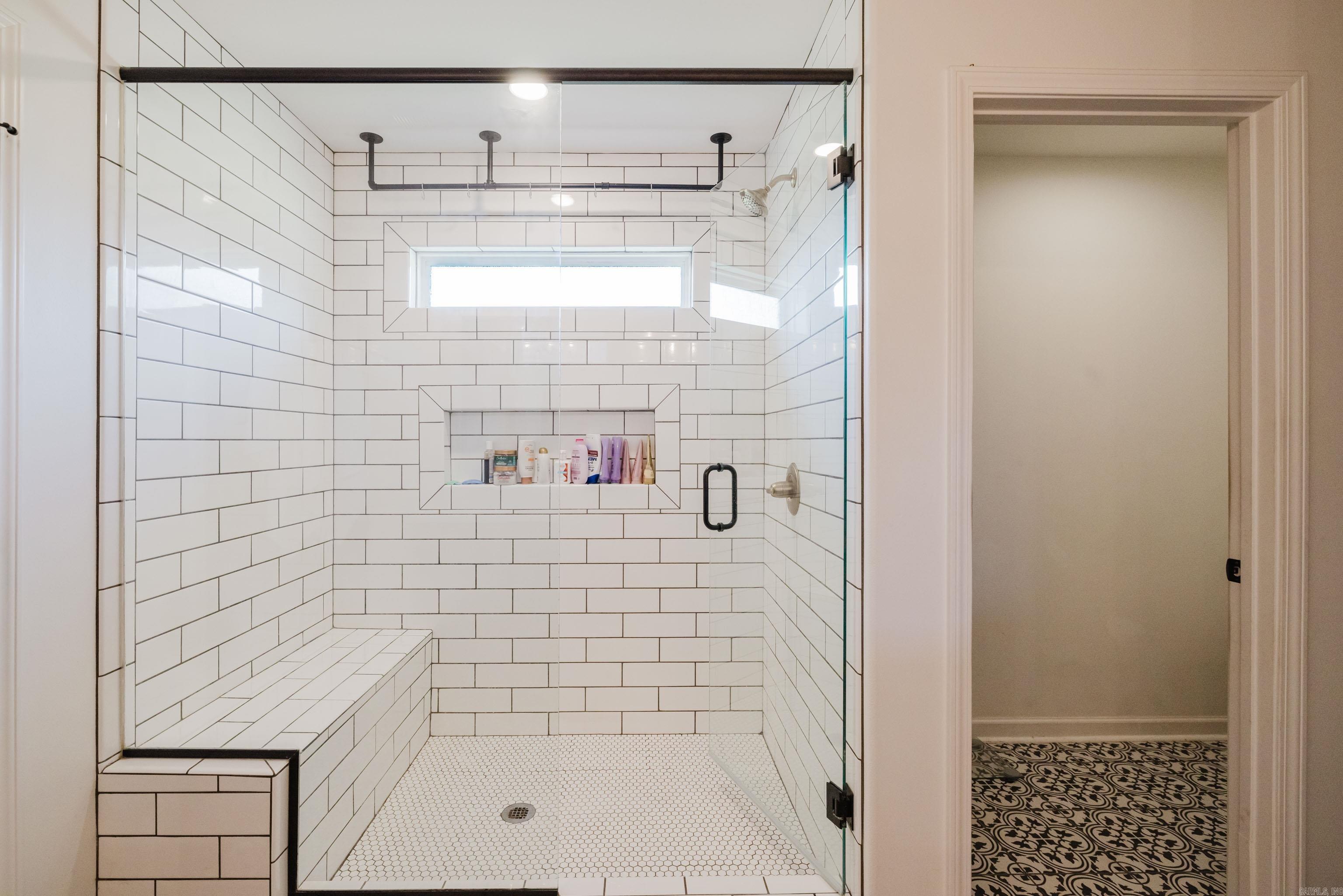 5950 Nickel Bill James Rd  Benton, AR