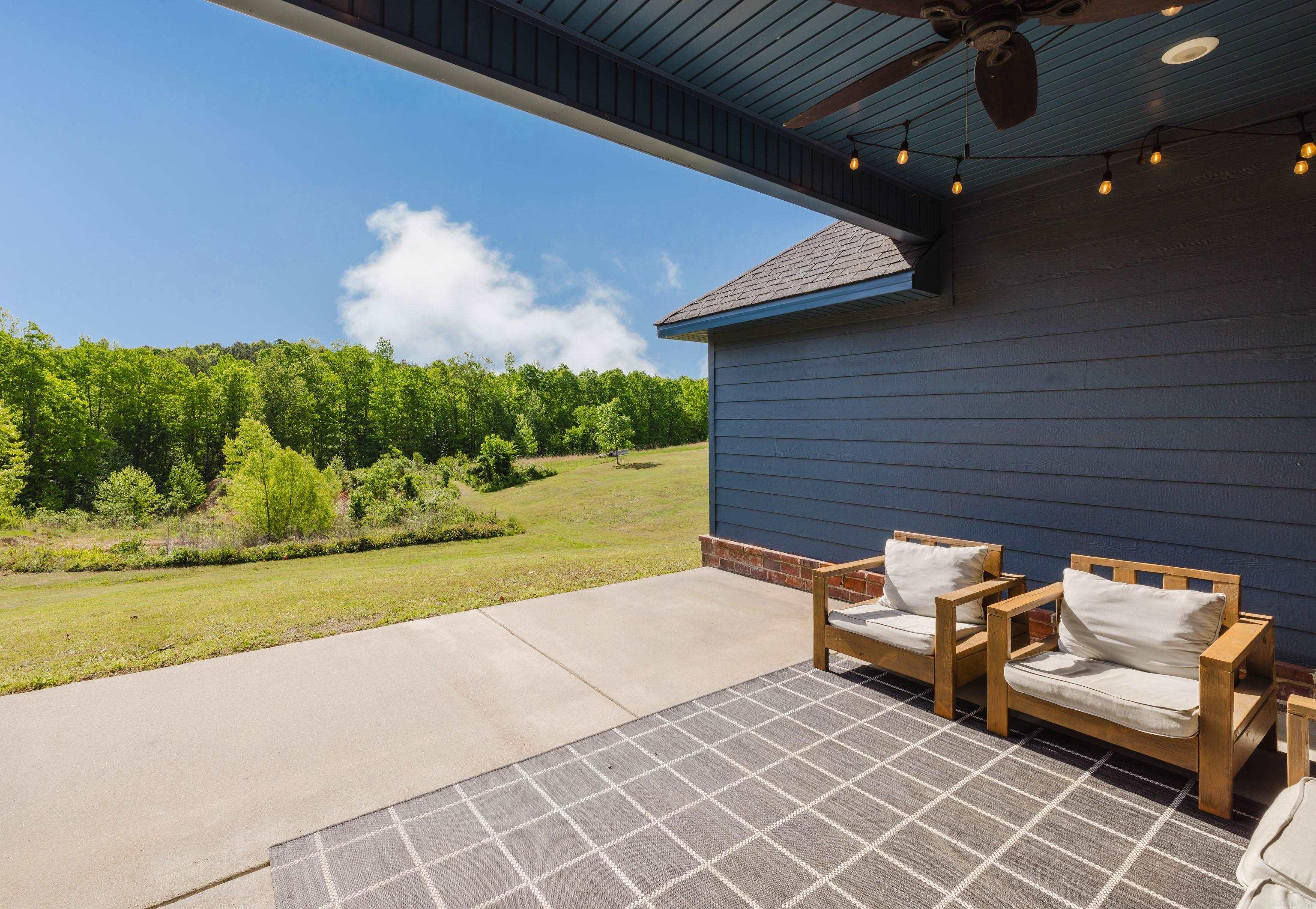 5950 Nickel Bill James Rd  Benton, AR