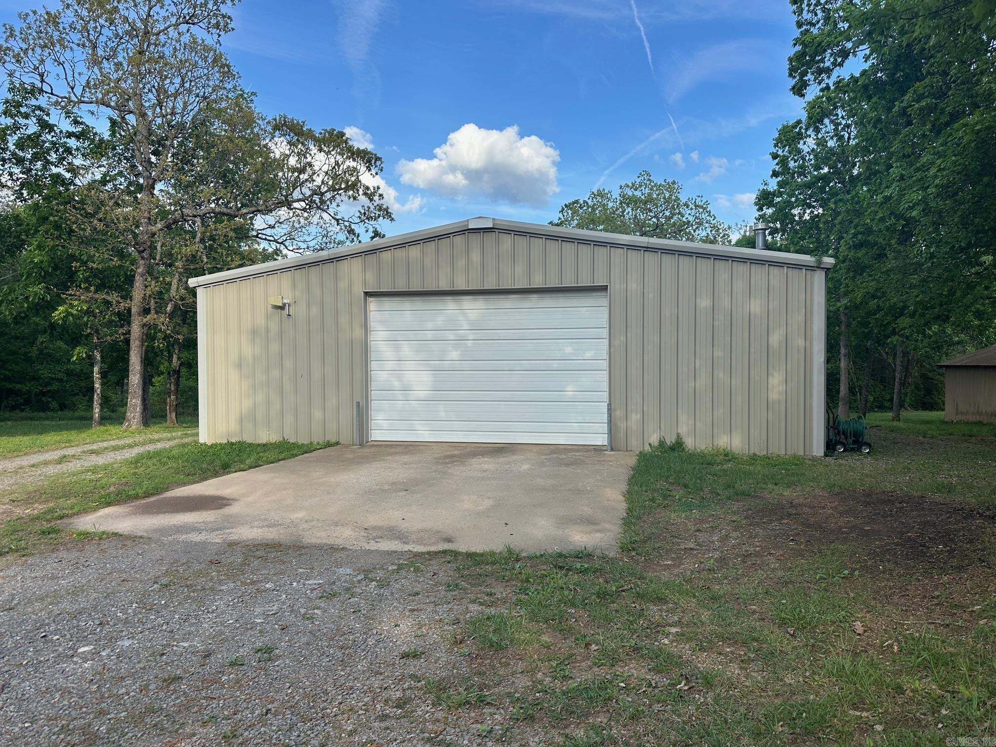 13160 N Heber Springs  Locust Grove, AR