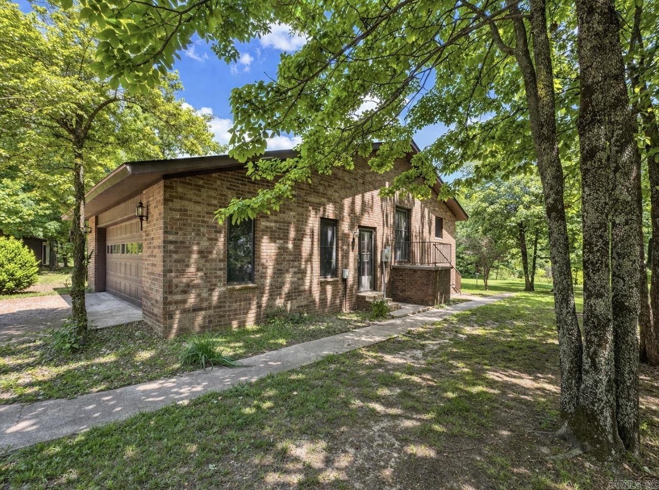 13160 N Heber Springs Road Locust Grove, AR 72550
