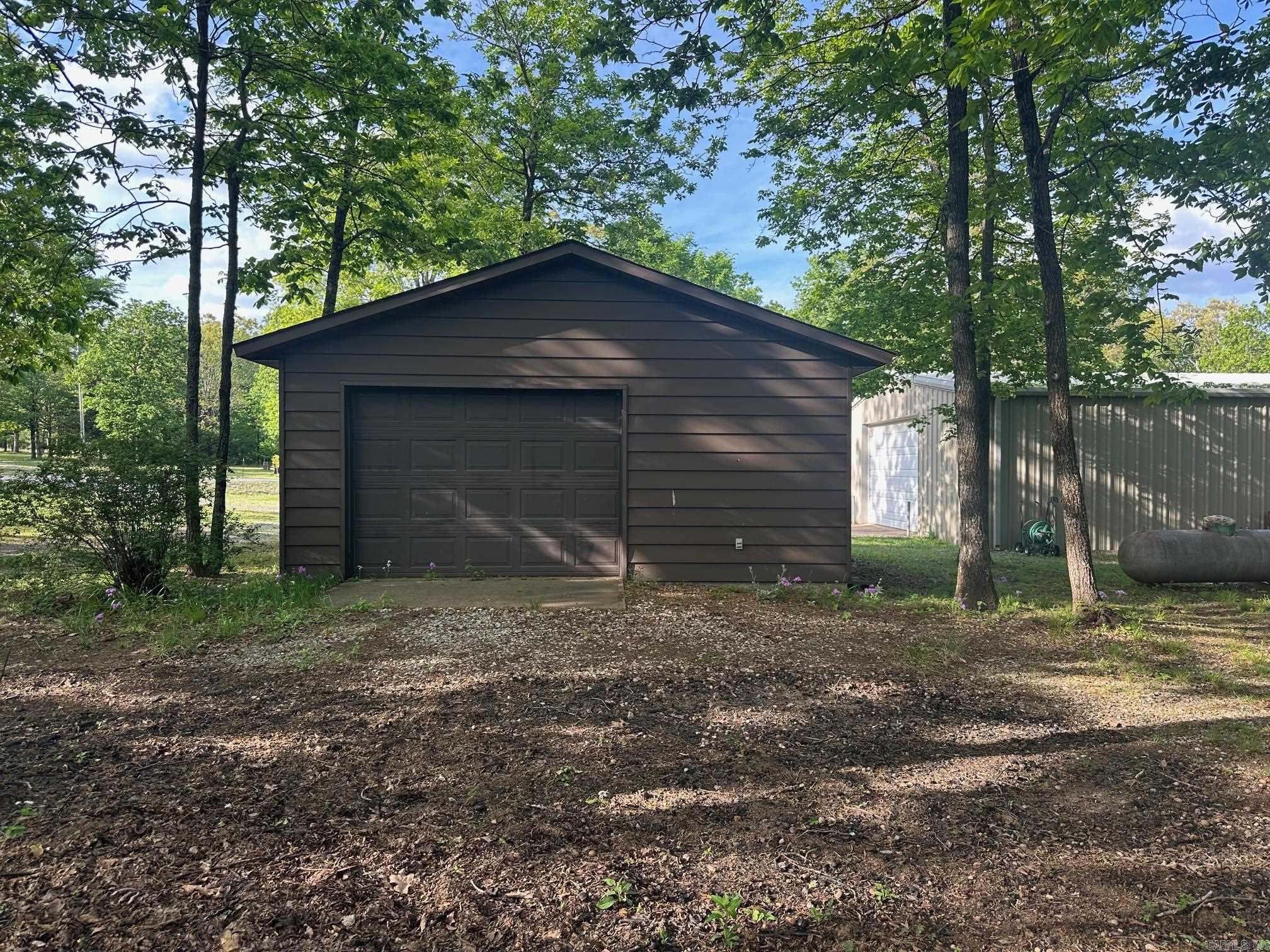 13160 N Heber Springs  Locust Grove, AR