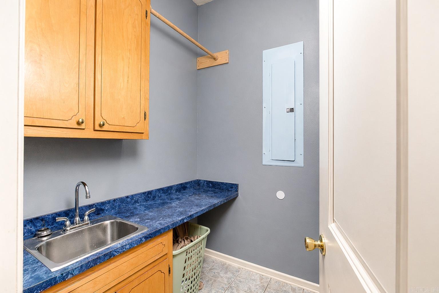 7203 Lakewood Court  Pine Bluff, AR