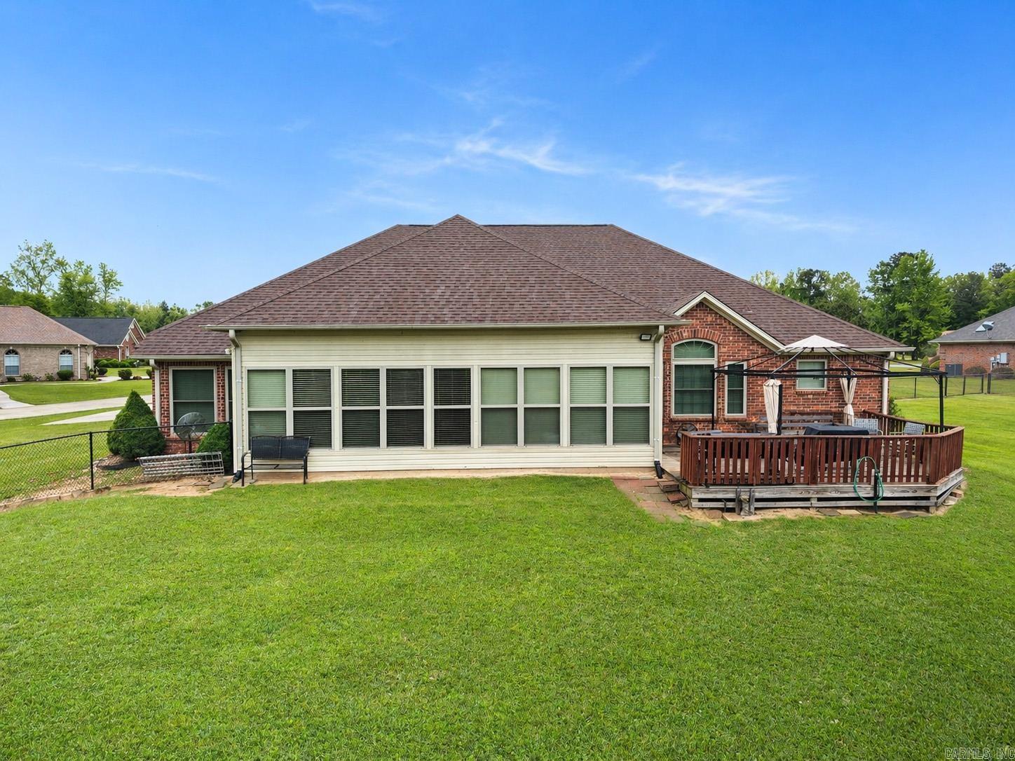 7203 Lakewood Court  Pine Bluff, AR