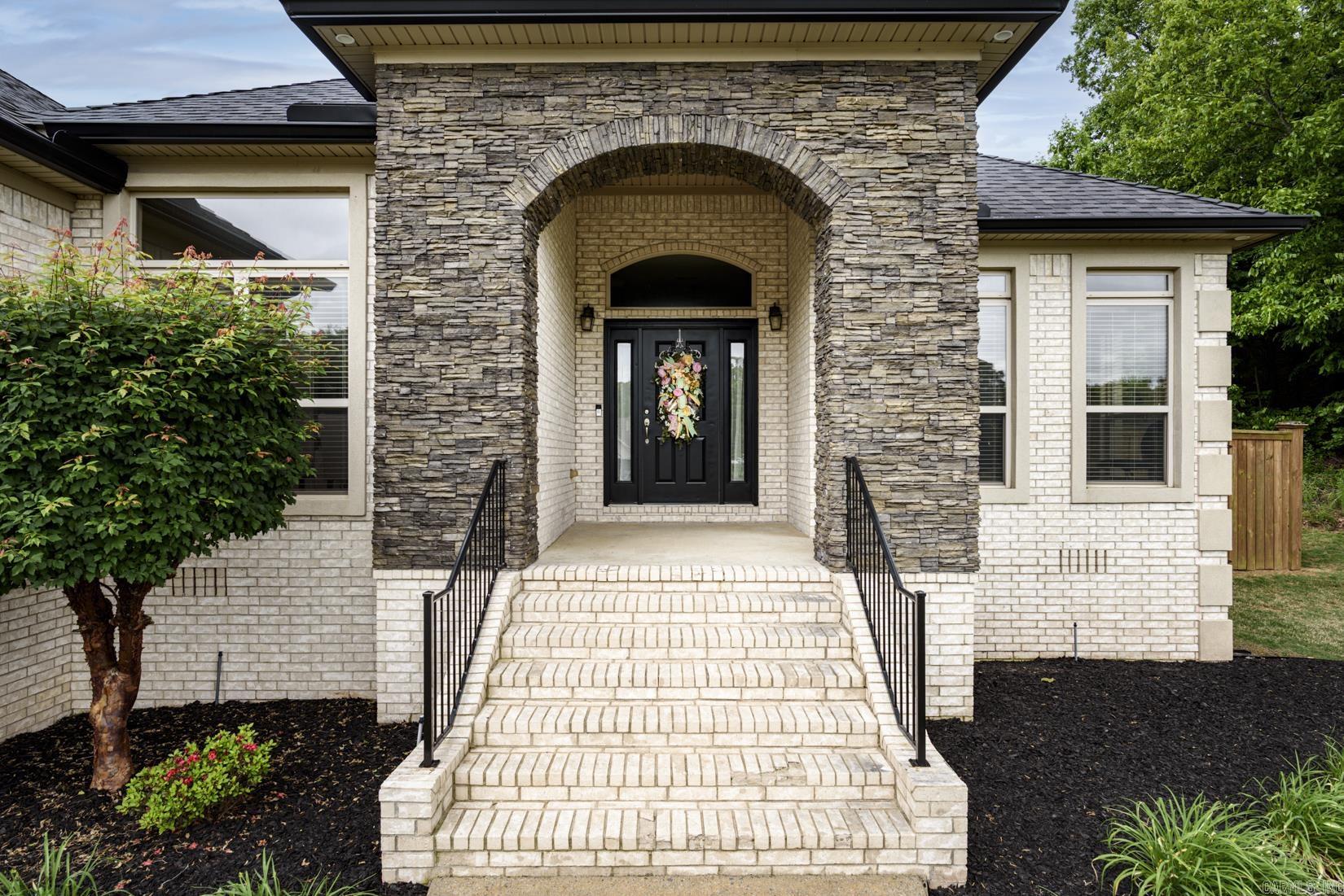 41 Oakbrooke Drive  Sherwood, AR