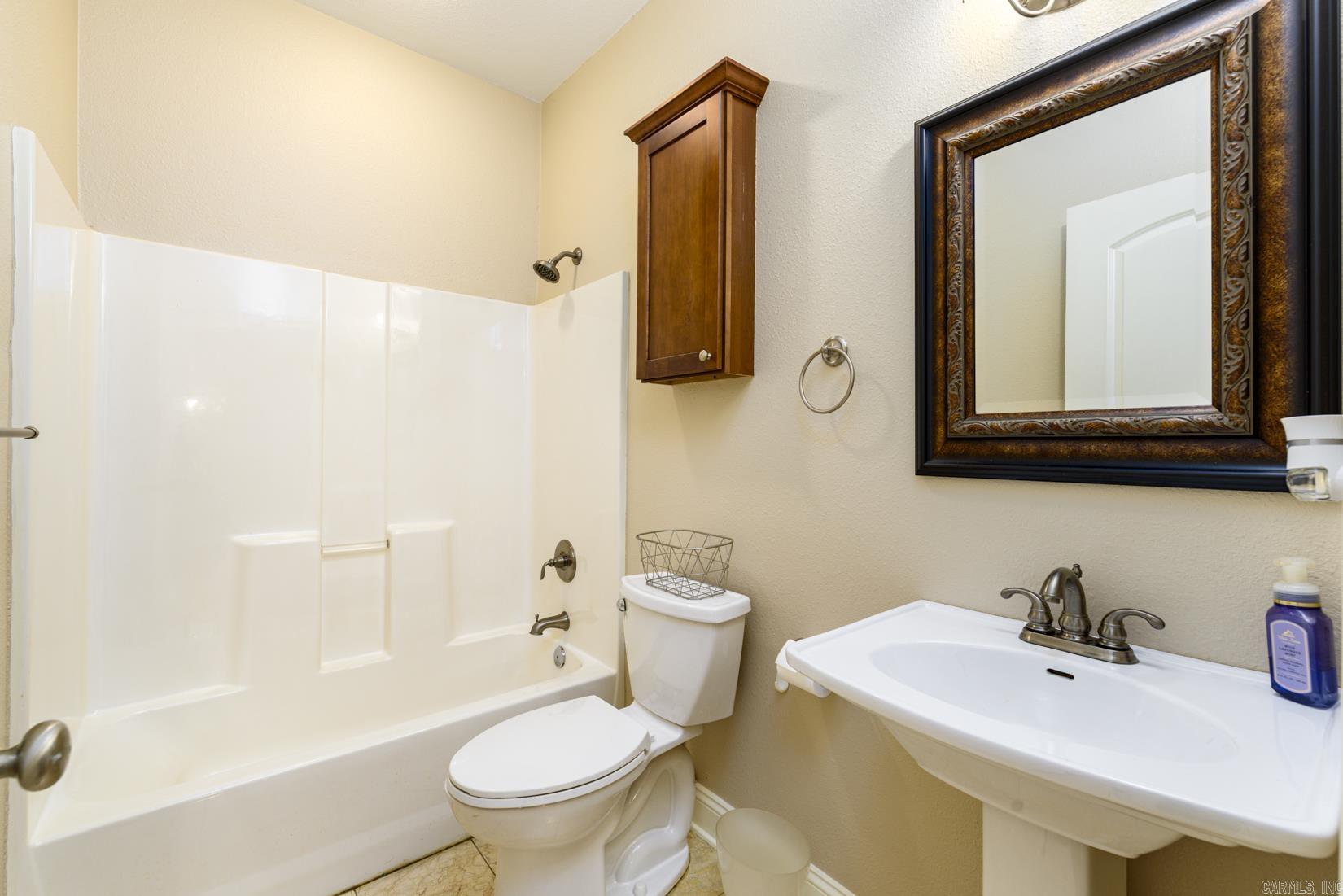 41 Oakbrooke Drive  Sherwood, AR