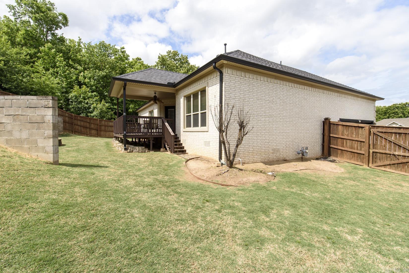 41 Oakbrooke Drive  Sherwood, AR