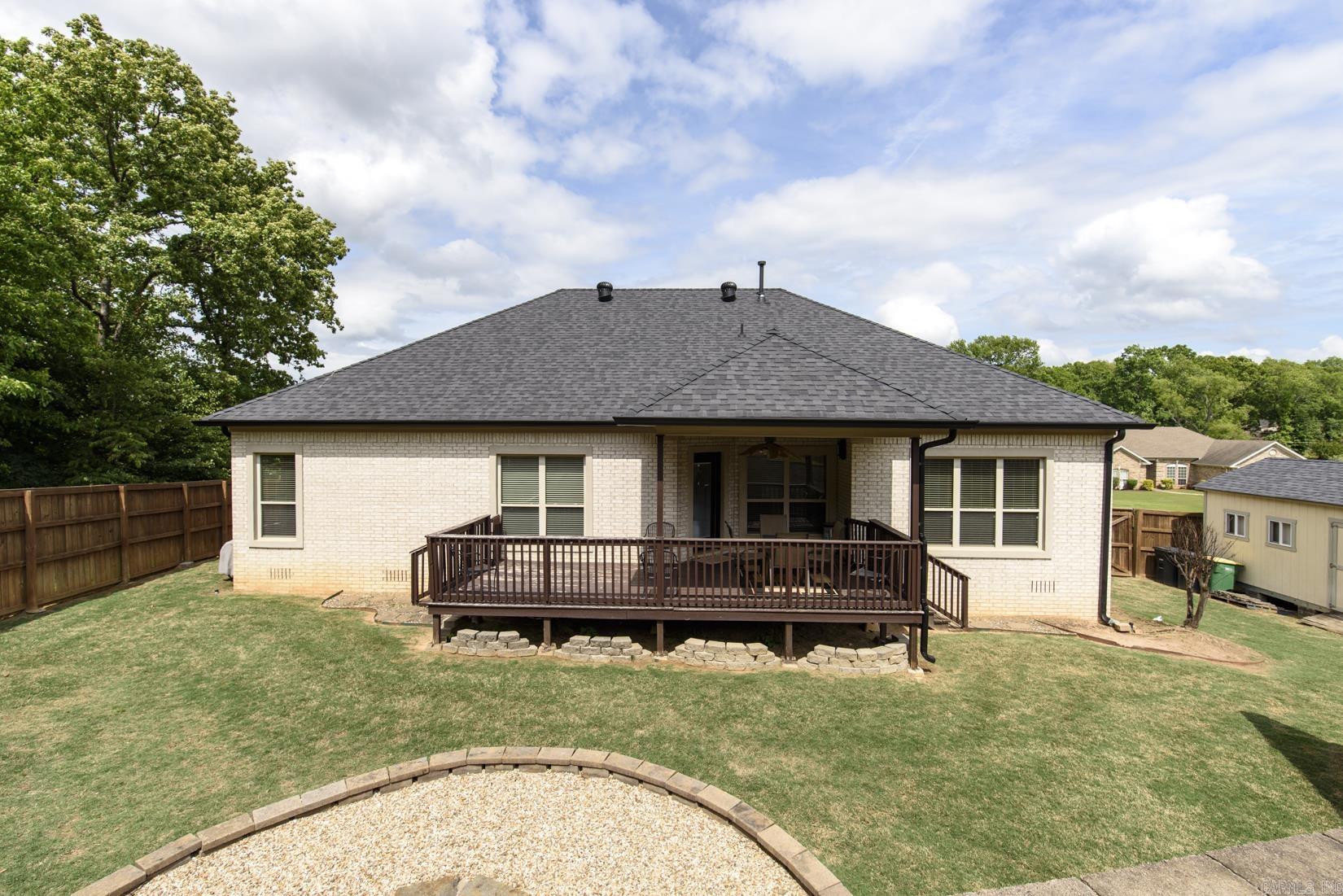 41 Oakbrooke Drive  Sherwood, AR
