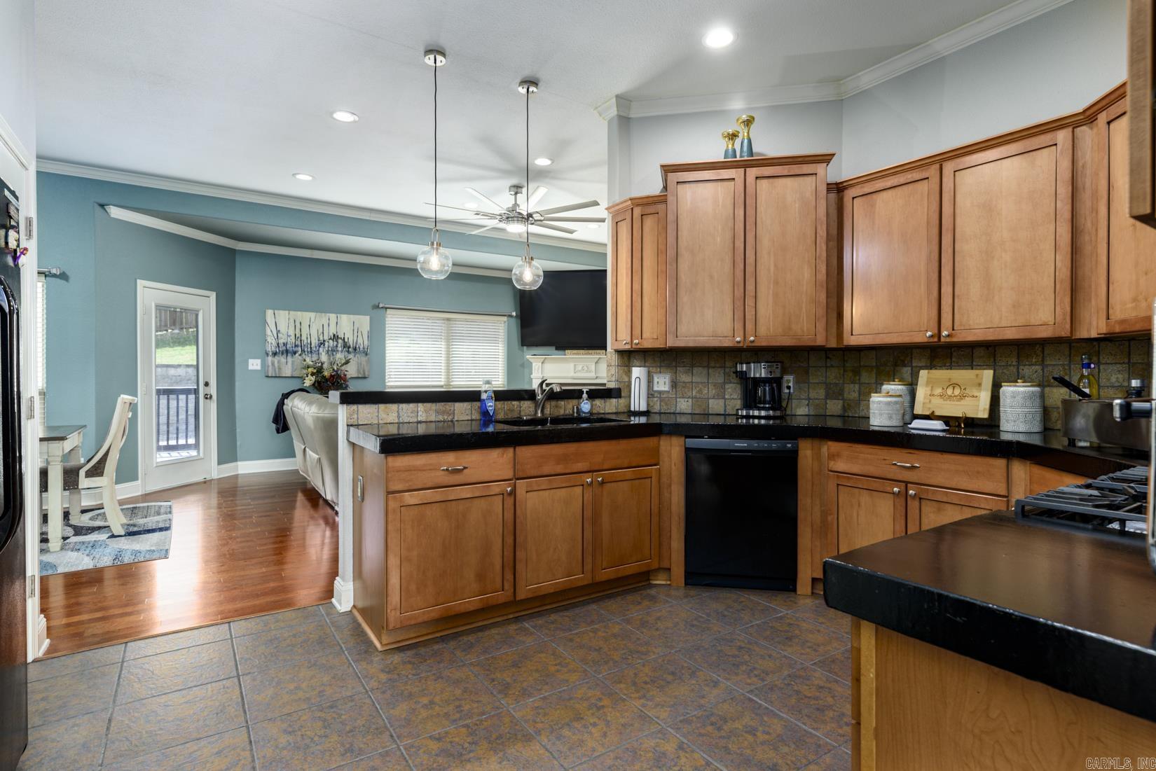 41 Oakbrooke Drive  Sherwood, AR