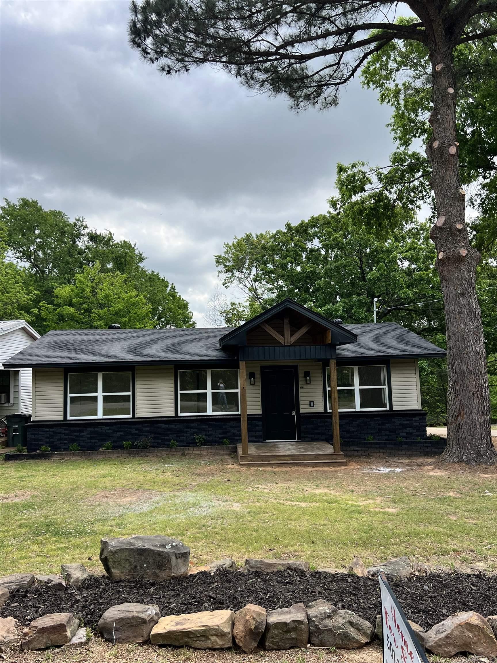105 Pasco  Bald Knob, AR