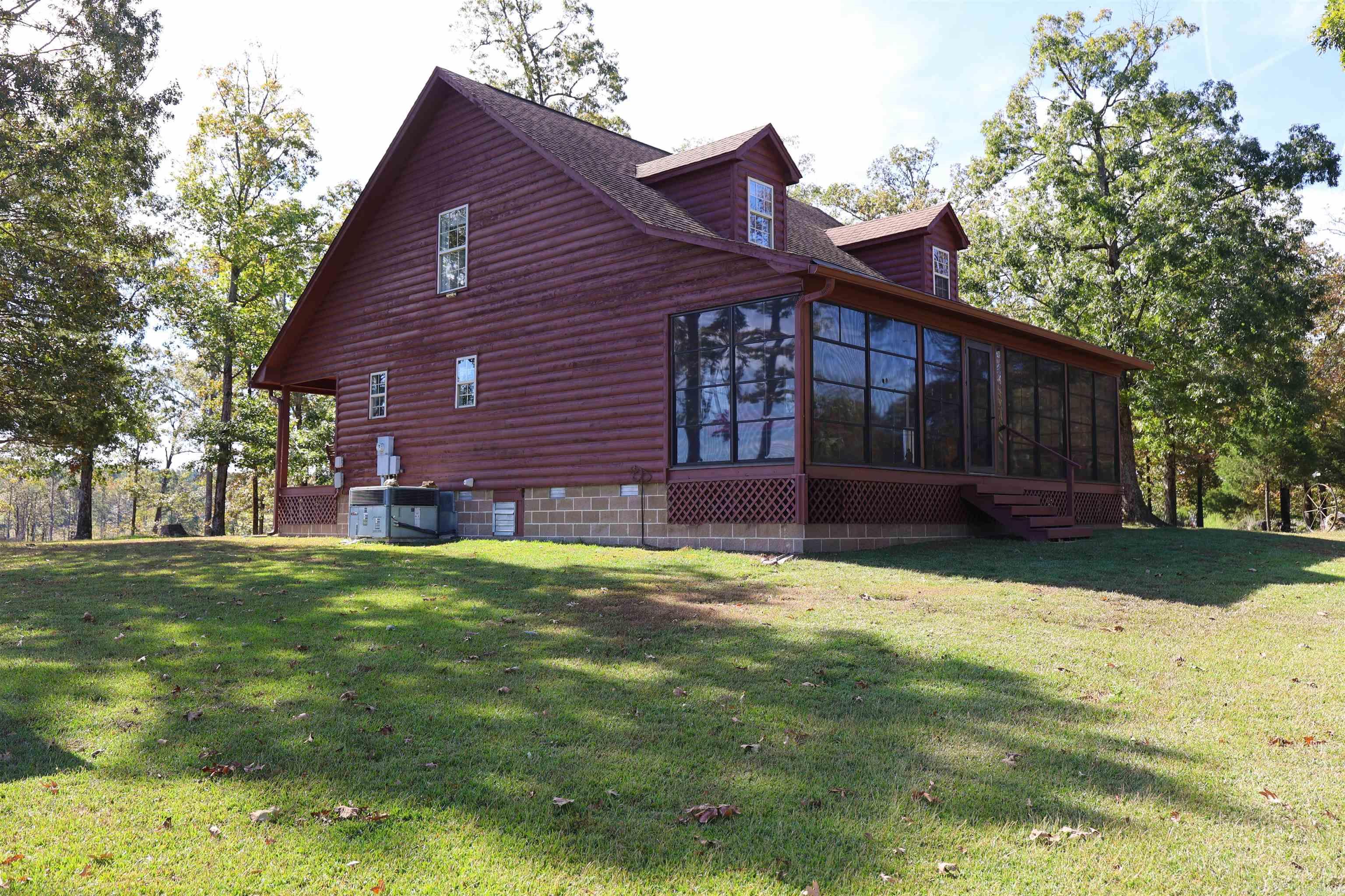 125 Clinton  Donaldson, AR