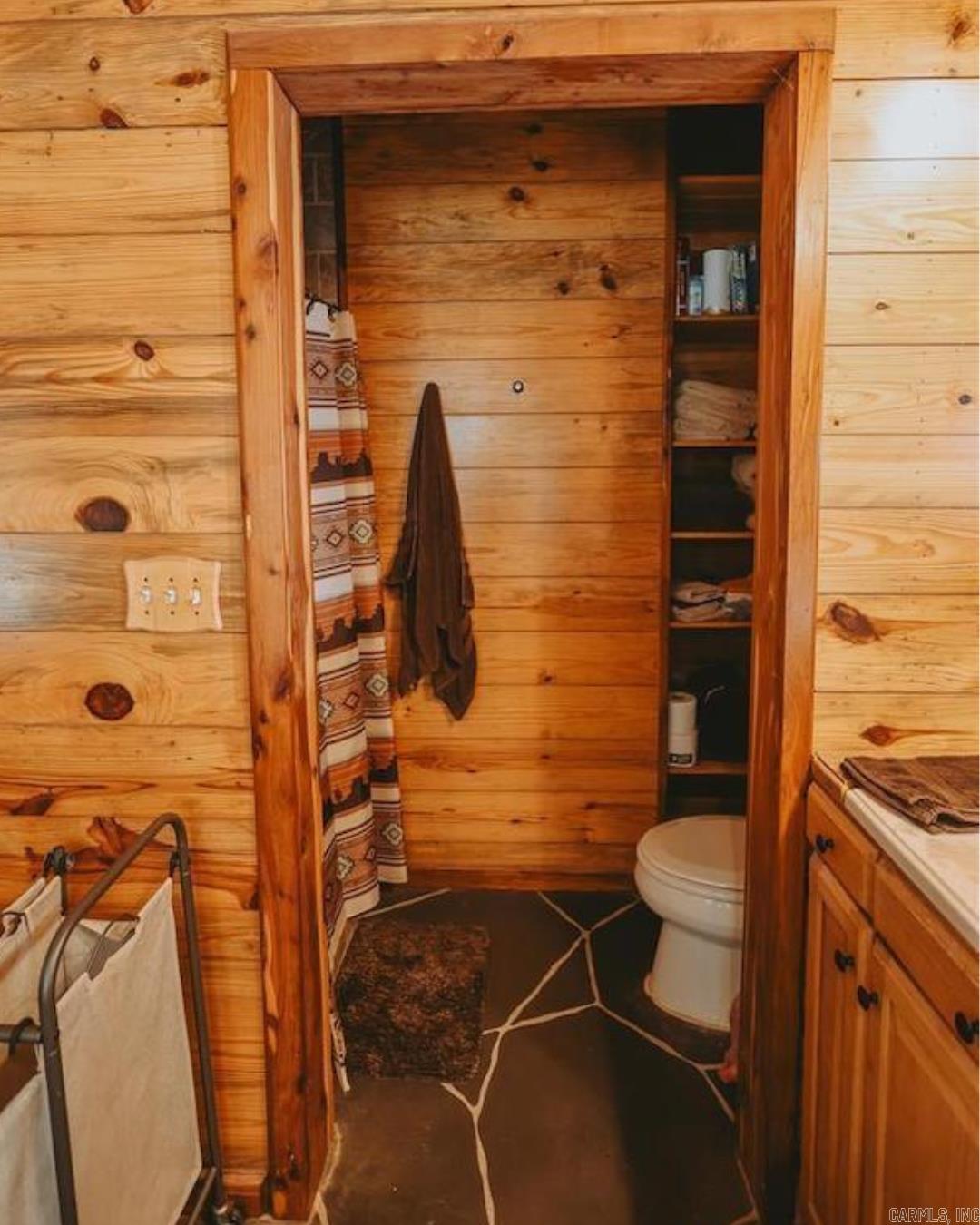 646 School  Amity, AR