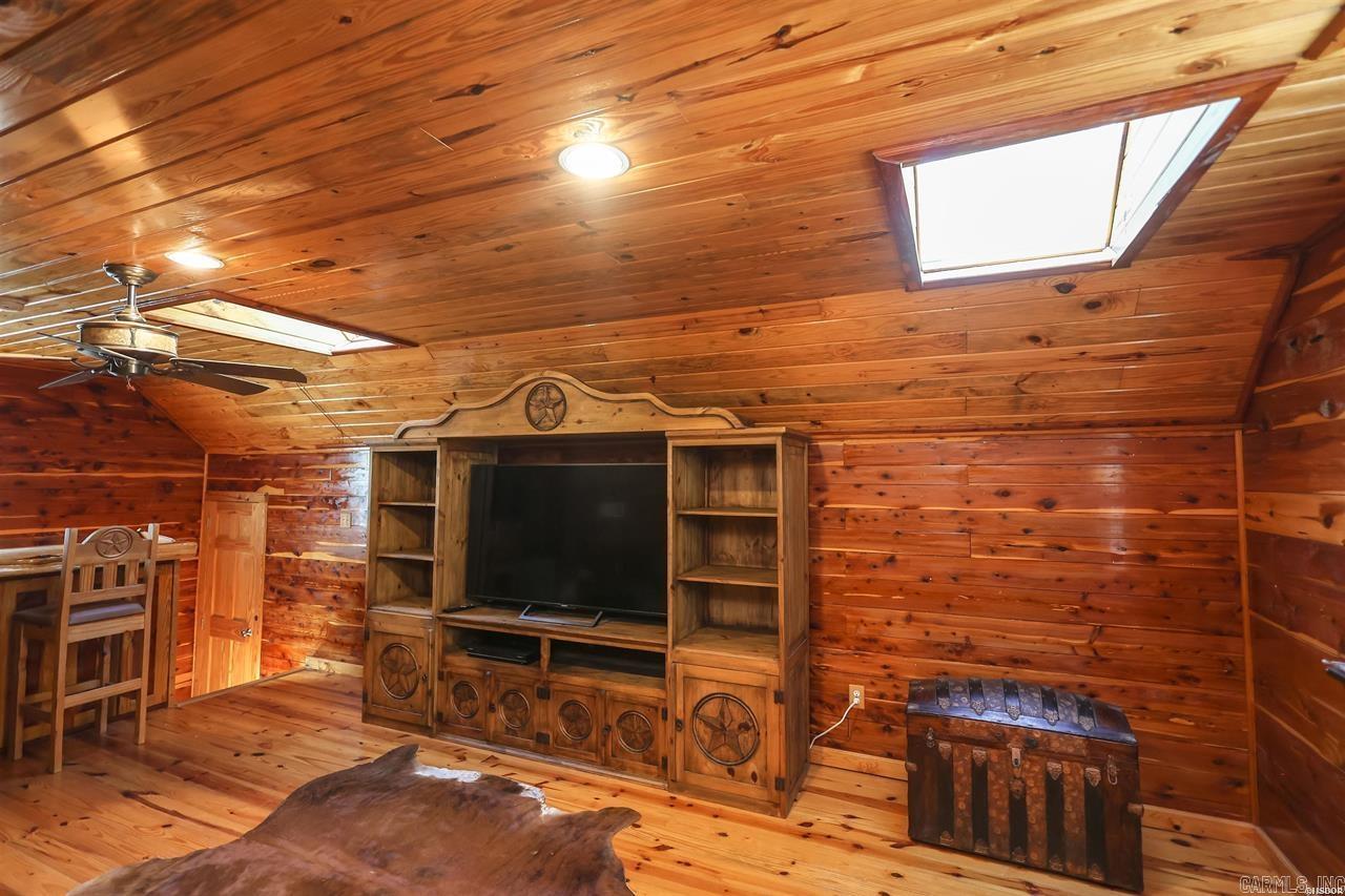 646 School  Amity, AR