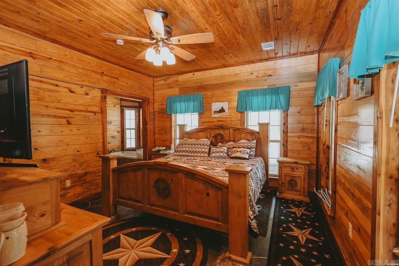 646 School  Amity, AR