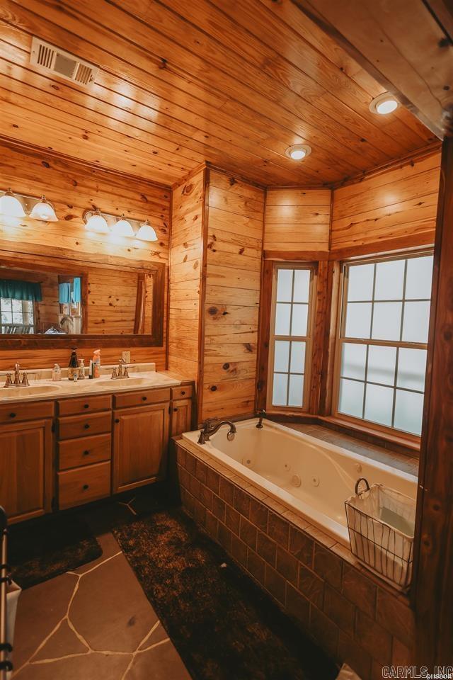 646 School  Amity, AR