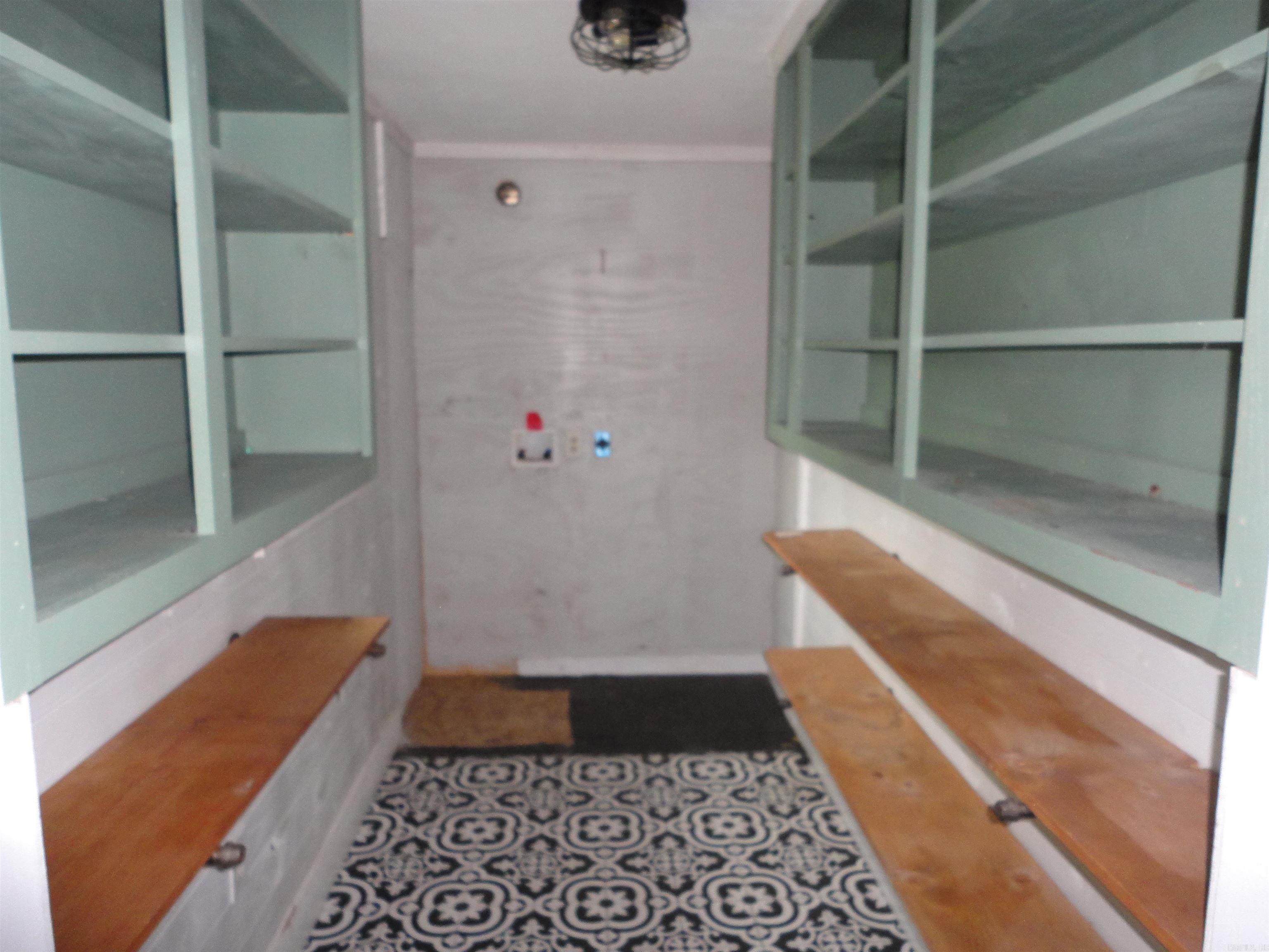 24 Smith  Tumbling Shoals, AR