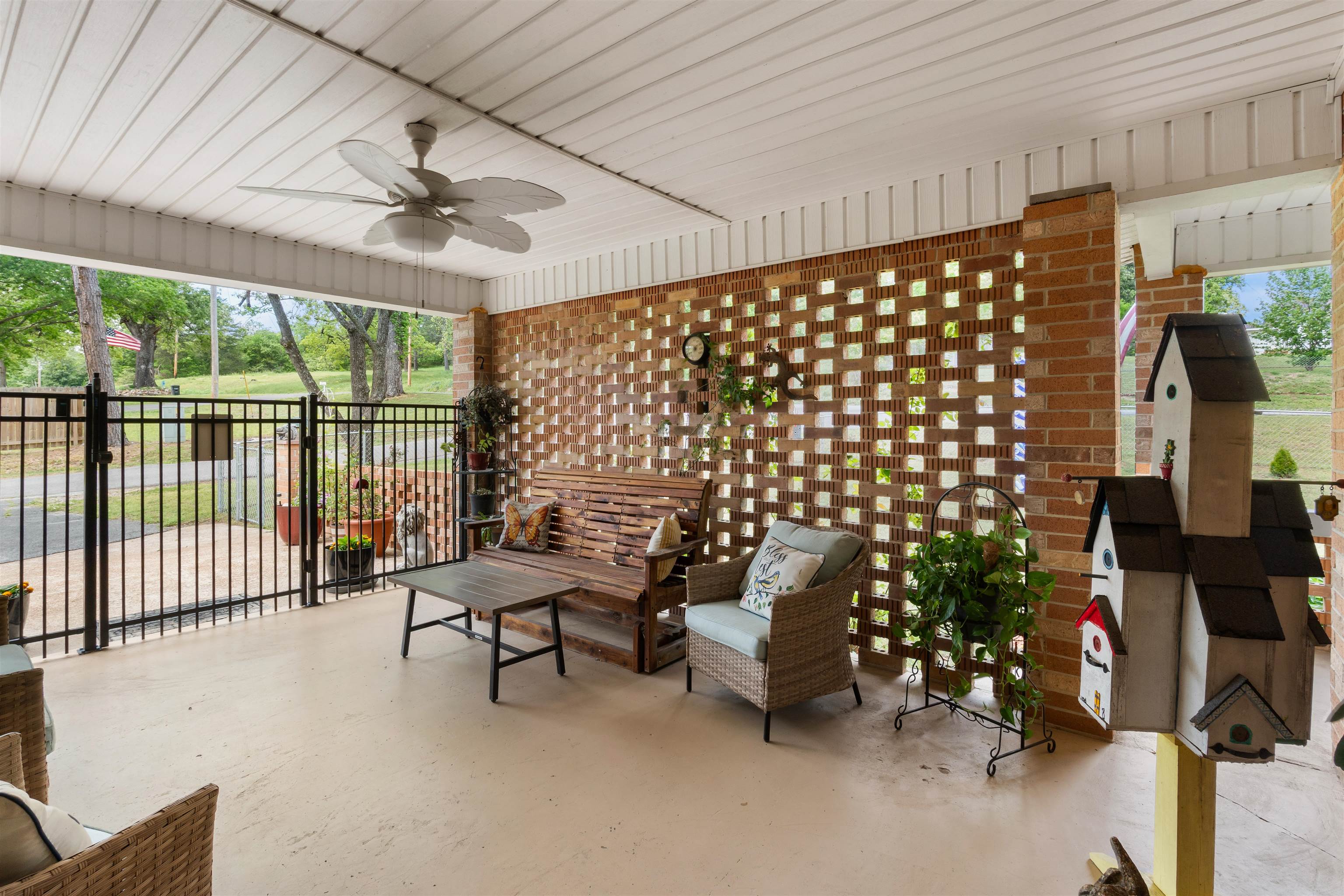 215 W Main Street  Evening Shade, AR