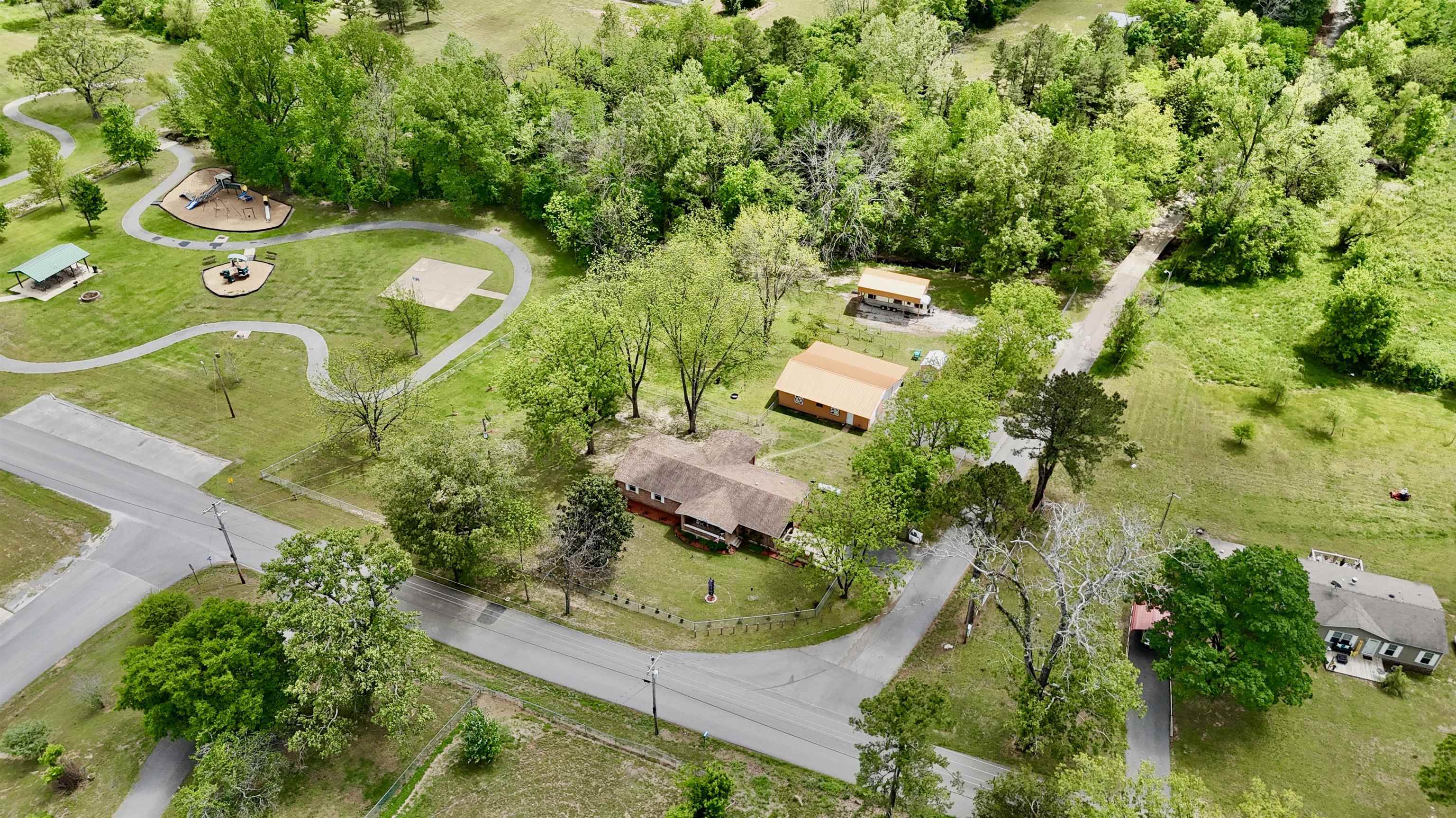 215 W Main Street  Evening Shade, AR