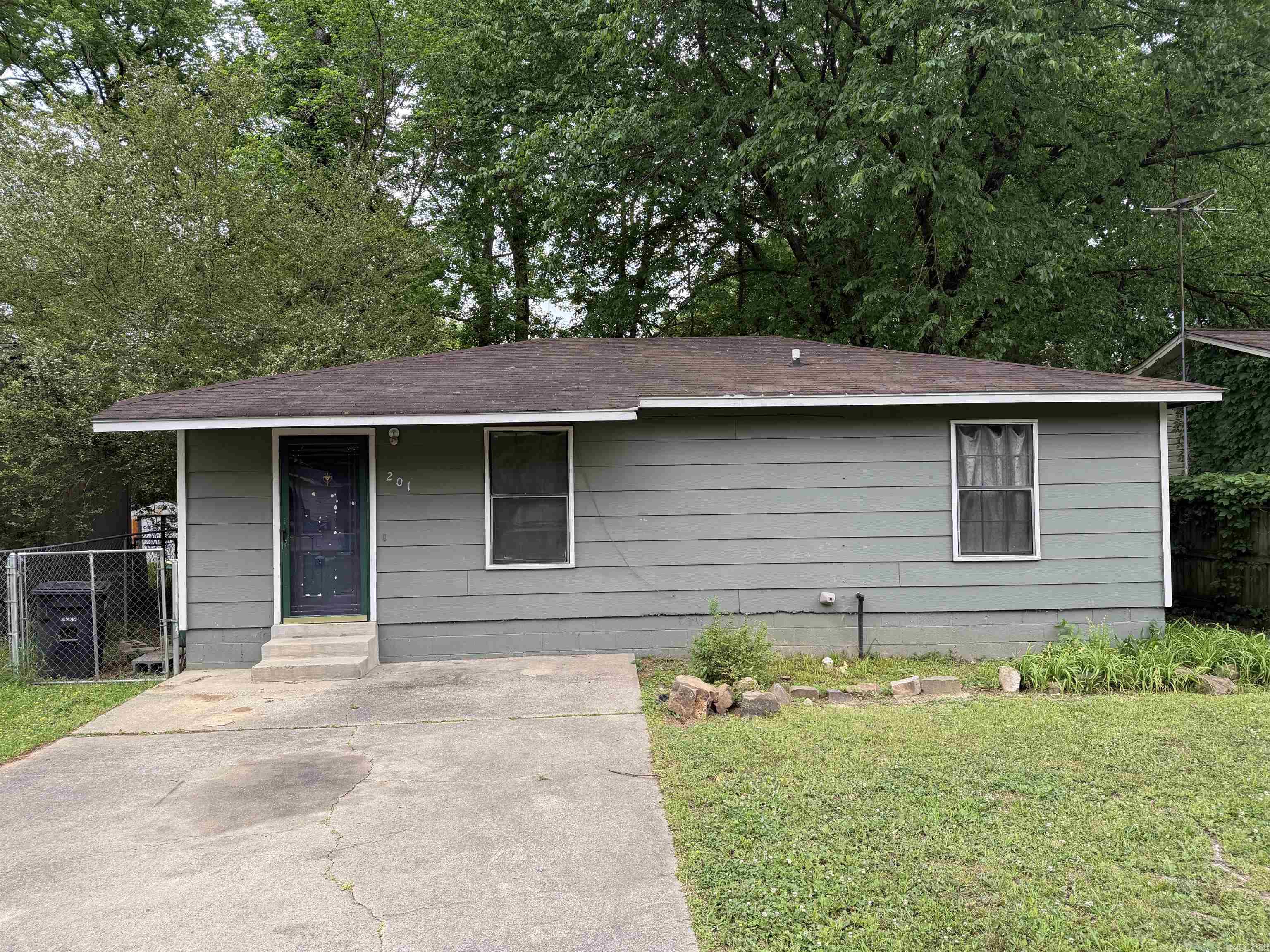 201 Natalie Ln  Jacksonville, AR