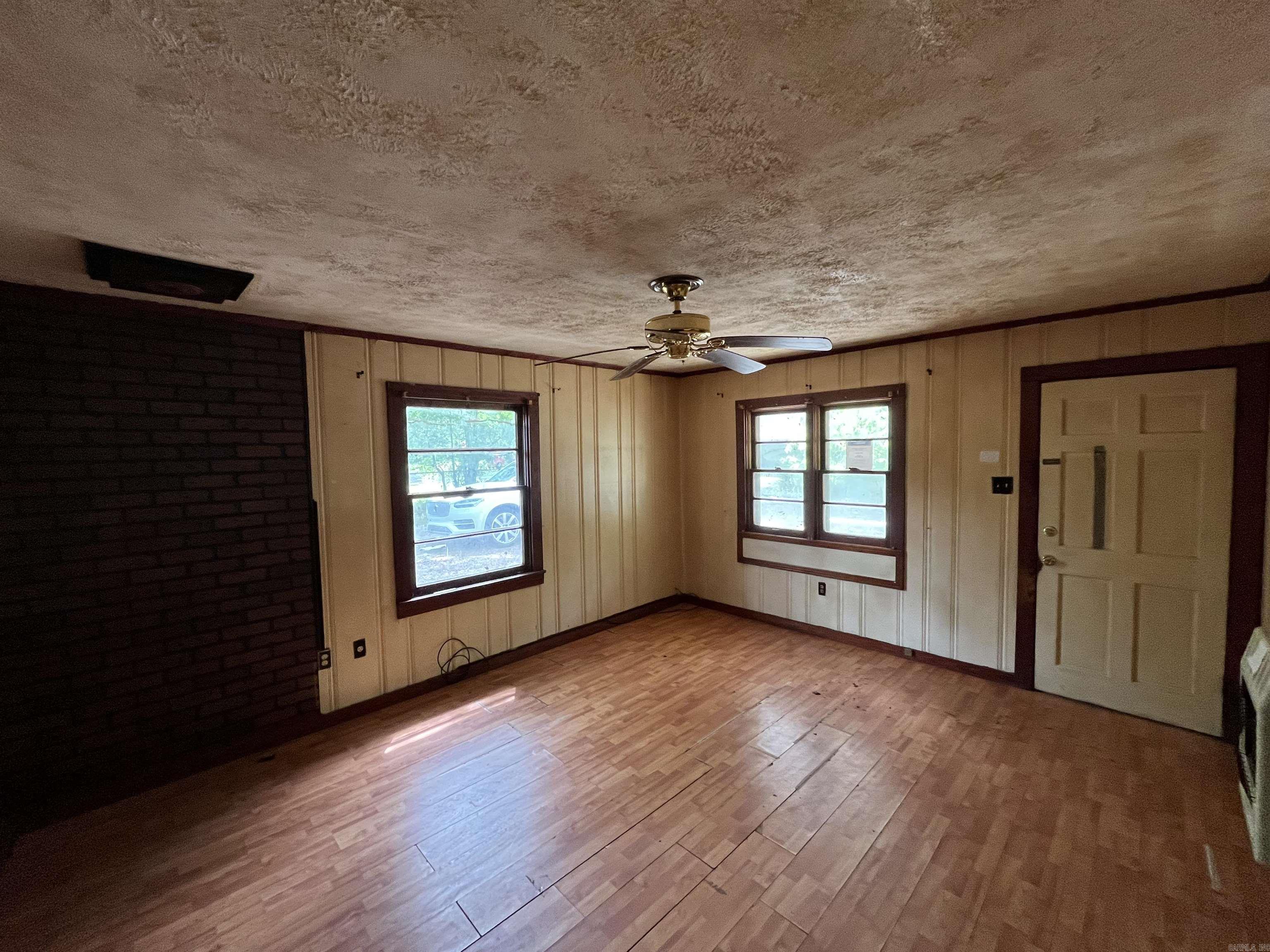 1610 Jones Dr  Conway, AR