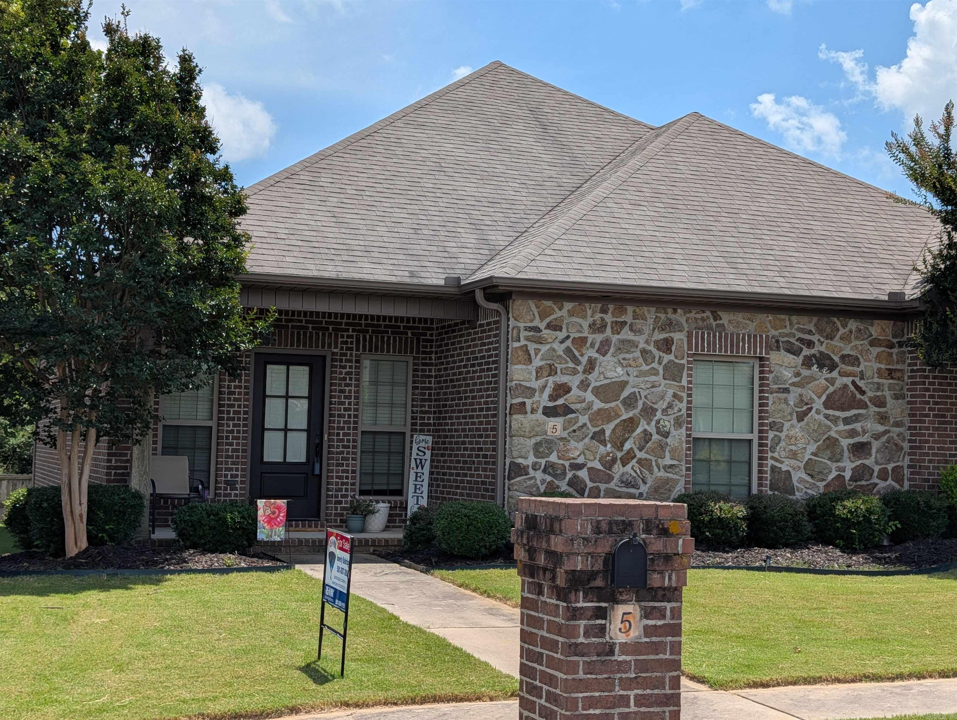 5 Southpointe