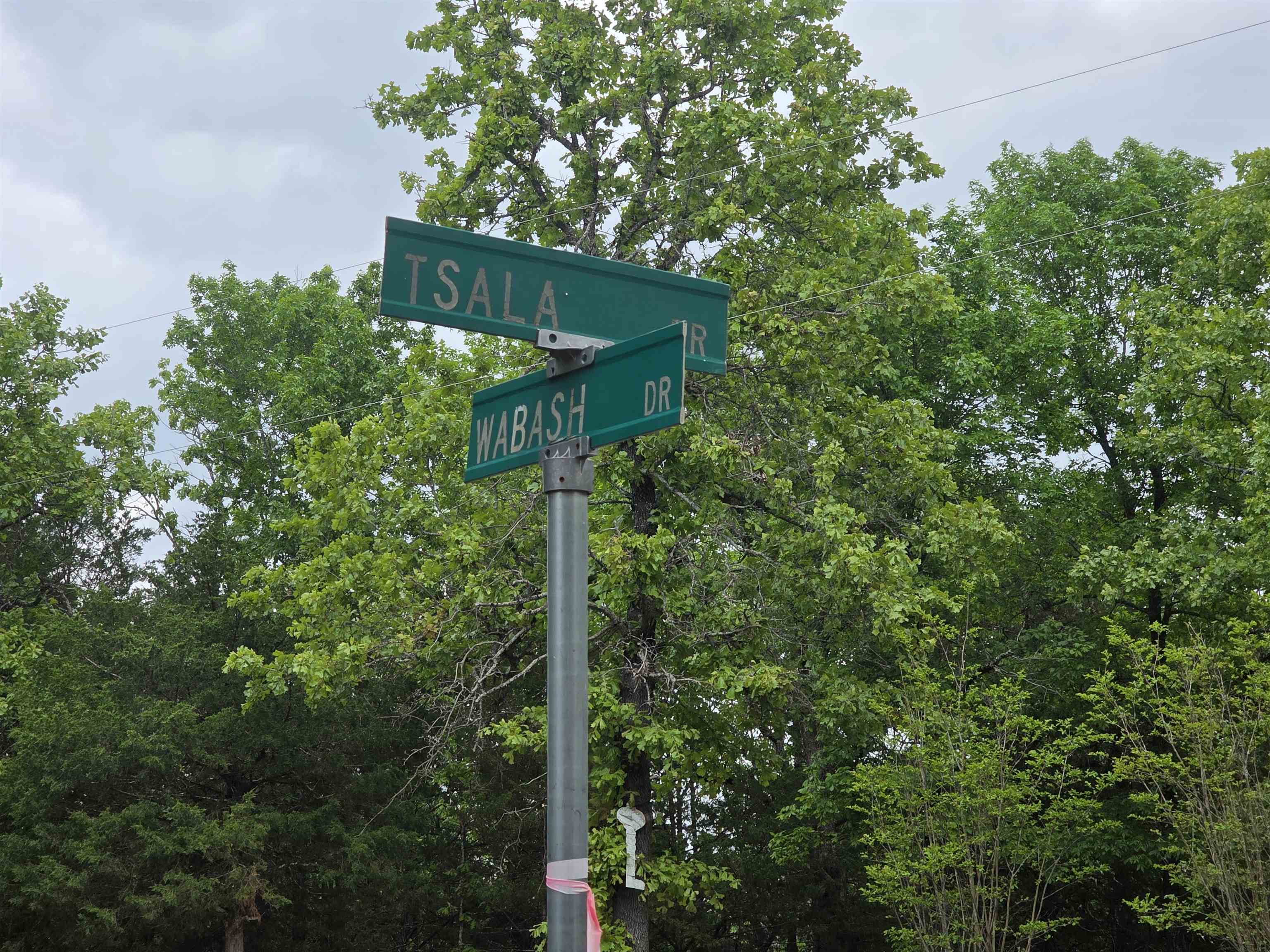 Multiple Wahoo, Wabash & Ora  Cherokee Village, AR